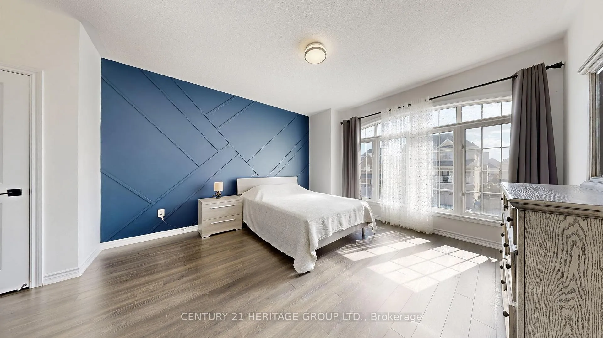Photo 36 of 103 Garyscholl Road, Vaughan, Vellore Village — HOMEH