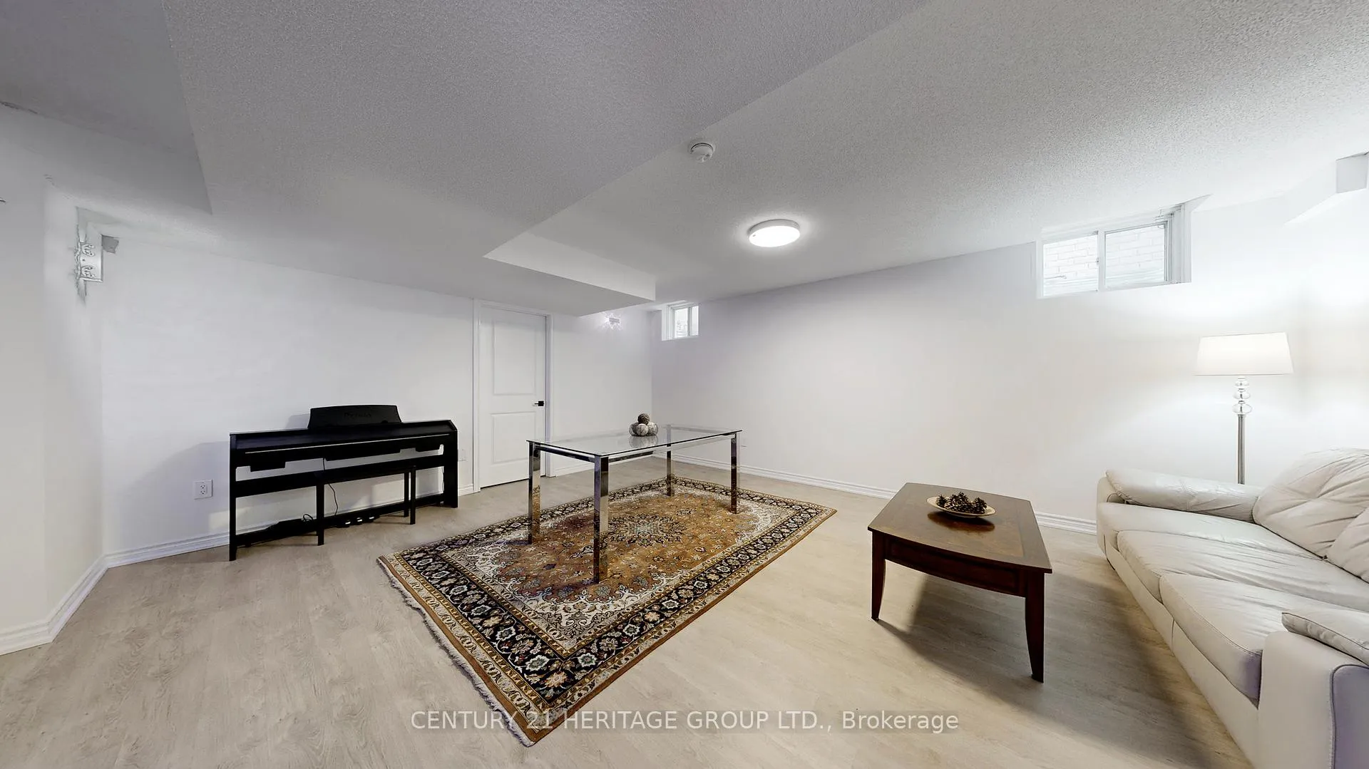 Photo 42 of 103 Garyscholl Road, Vaughan, Vellore Village — HOMEH