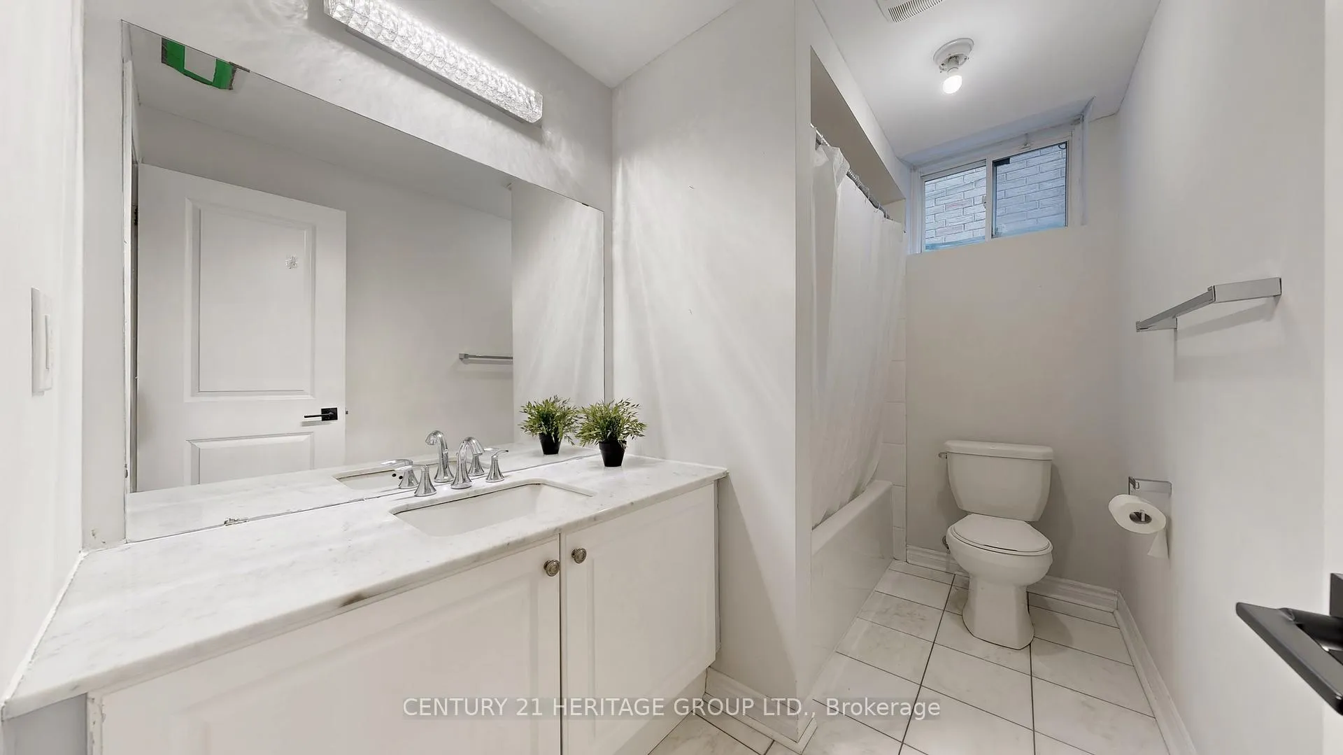 Photo 44 of 103 Garyscholl Road, Vaughan, Vellore Village — HOMEH