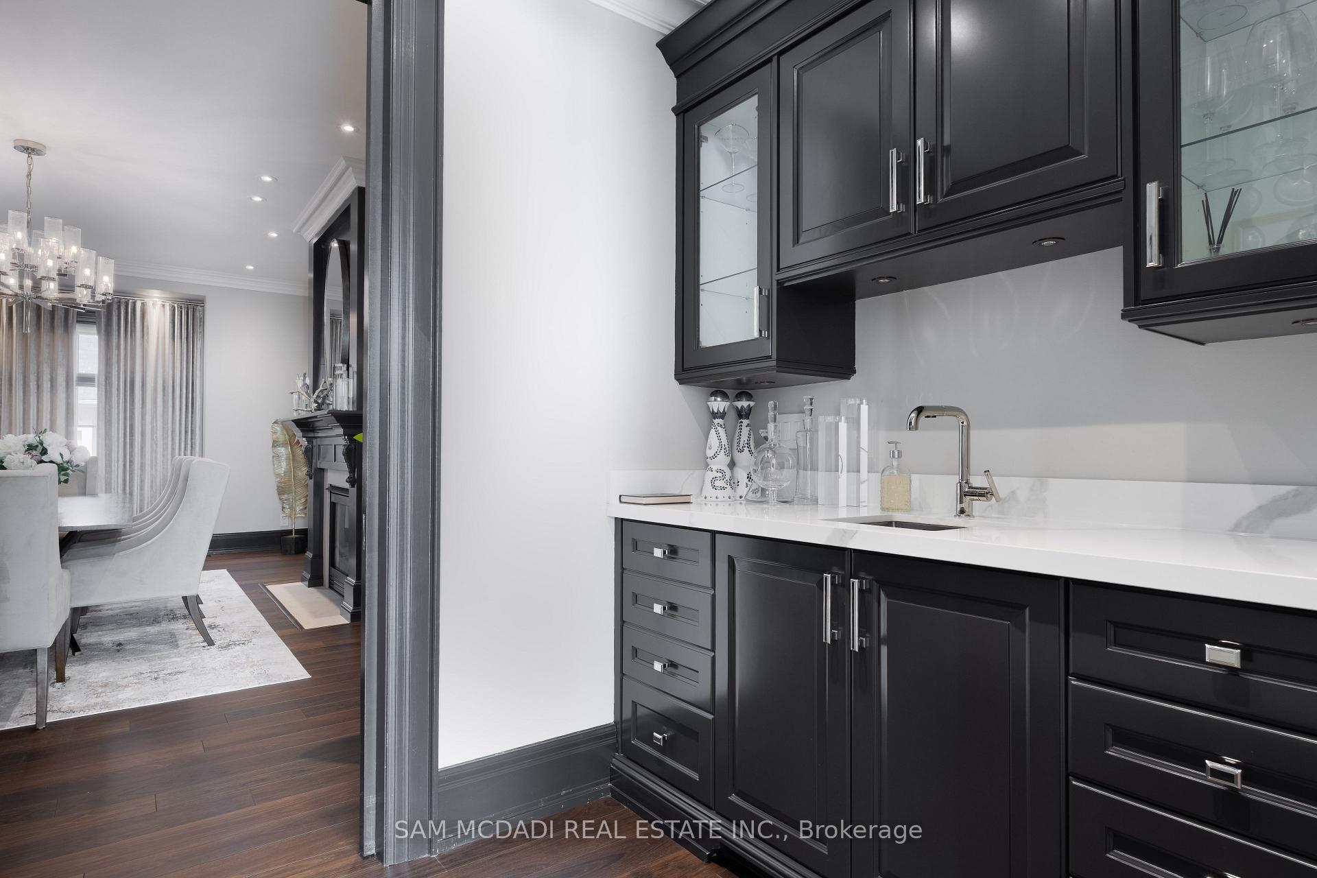 Photo 5 of 5126 Lakeshore Road, Burlington, Appleby — HOMEH