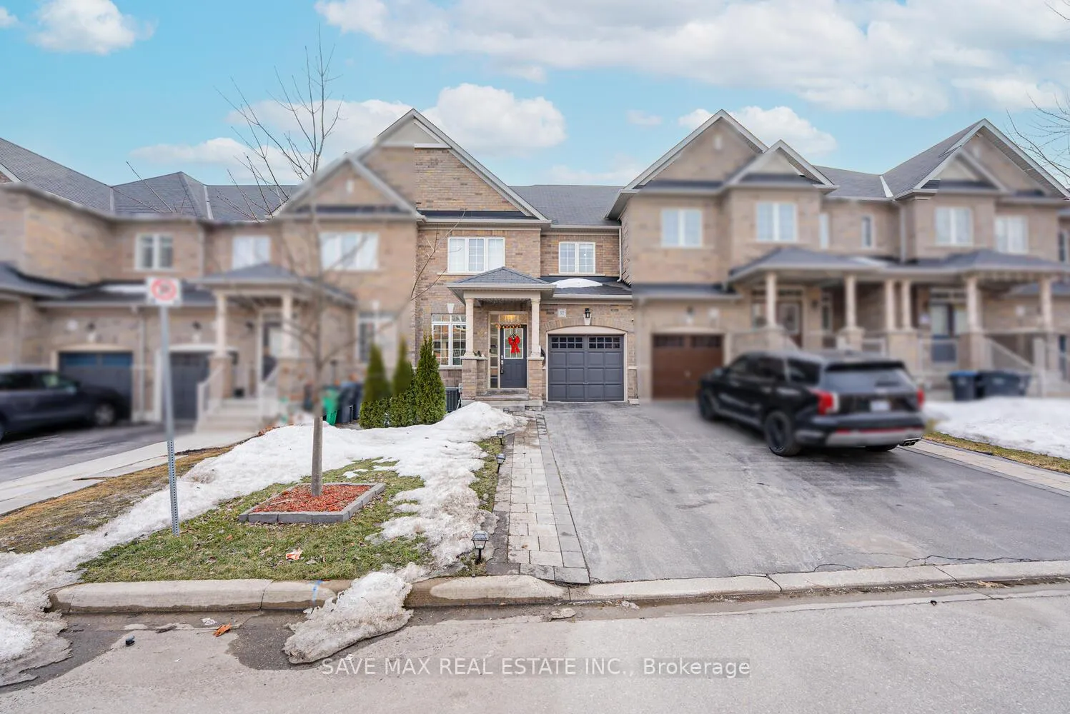 Front of 32 Yellow Sorrel Road