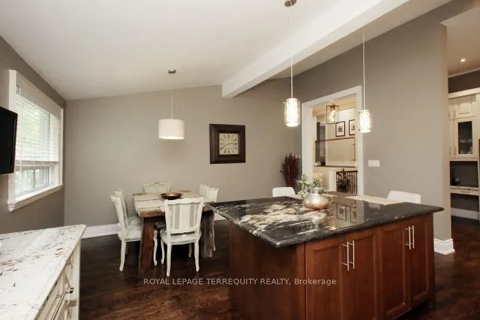 Photo 7 of 353 Kingsview Drive, Caledon, Bolton North — HOMEH
