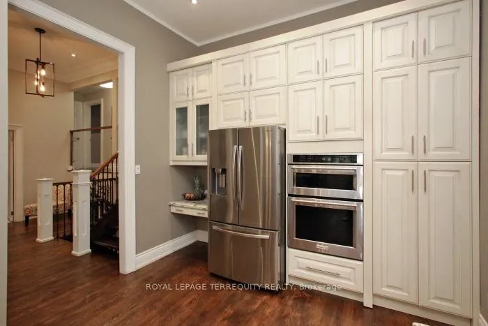 Photo 12 of 353 Kingsview Drive, Caledon, Bolton North — HOMEH