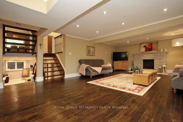 Photo 24 of 353 Kingsview Drive, Caledon, Bolton North — HOMEH