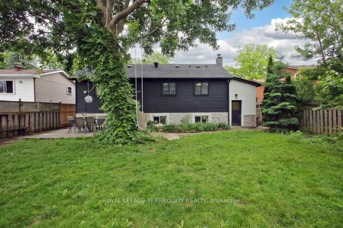 Photo 33 of 353 Kingsview Drive, Caledon, Bolton North — HOMEH