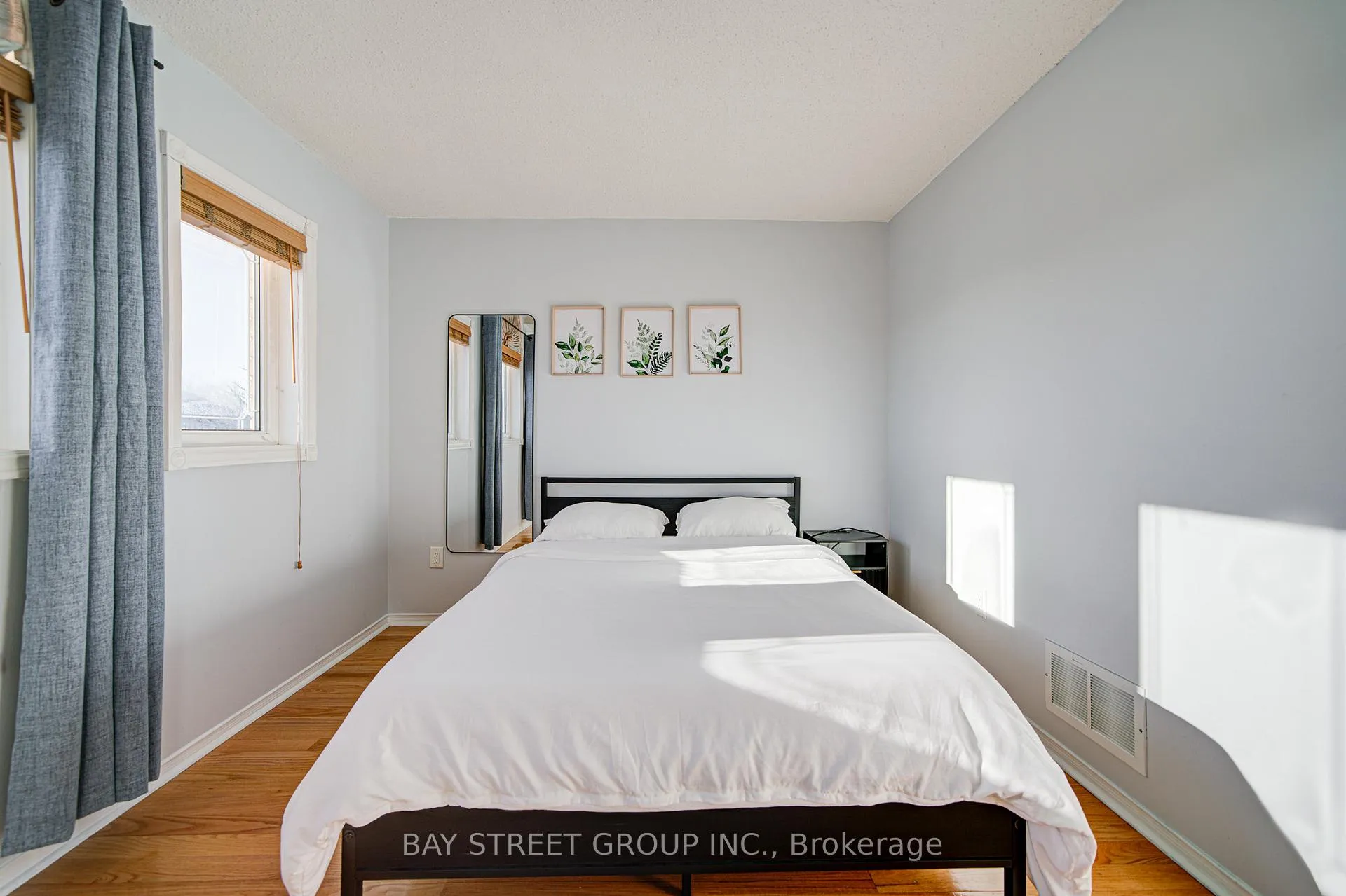 Photo 24 of 73 Mindy Crescent, Markham, Middlefield — HOMEH