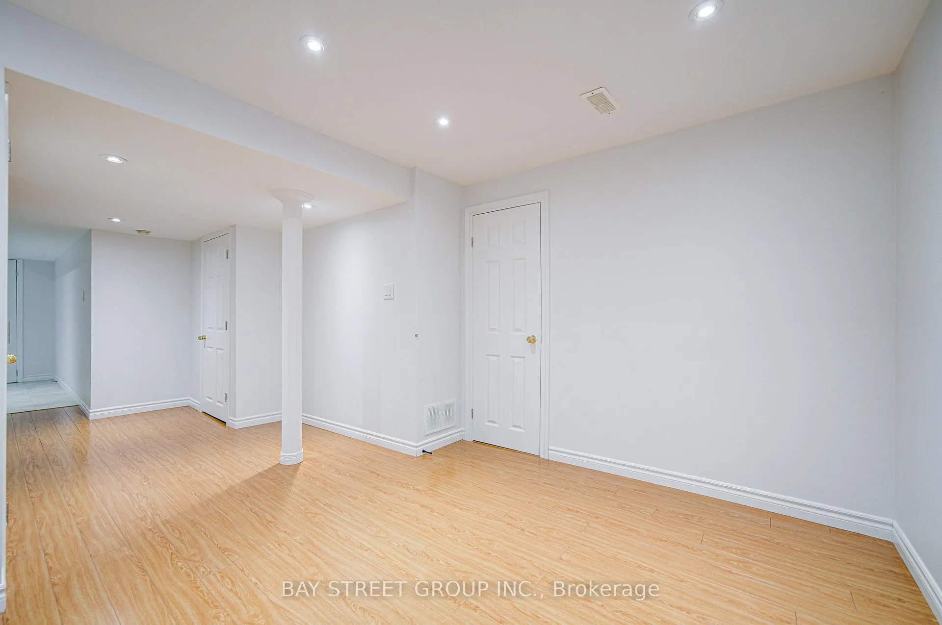Photo 31 of 73 Mindy Crescent, Markham, Middlefield — HOMEH