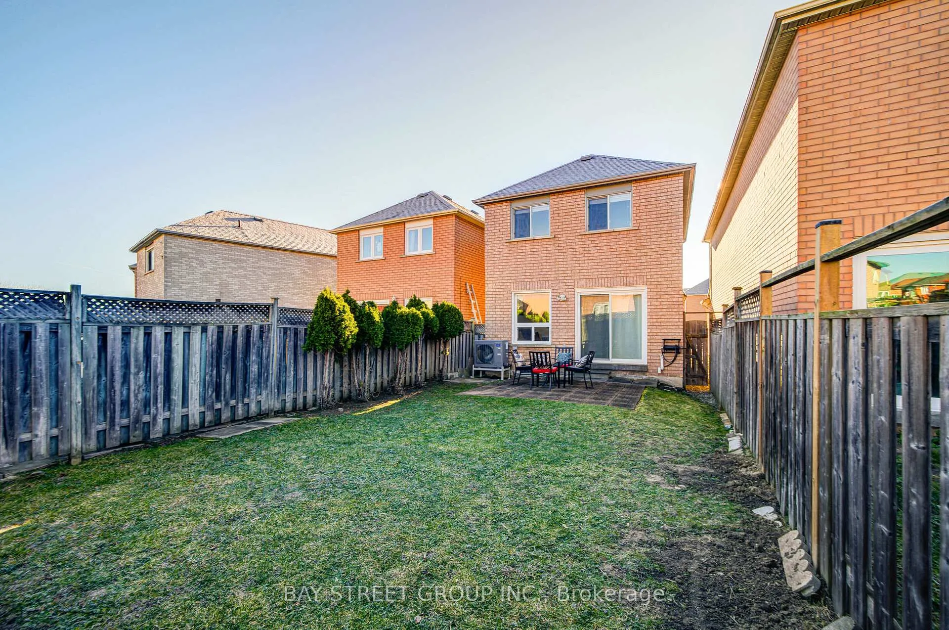 Photo 35 of 73 Mindy Crescent, Markham, Middlefield — HOMEH