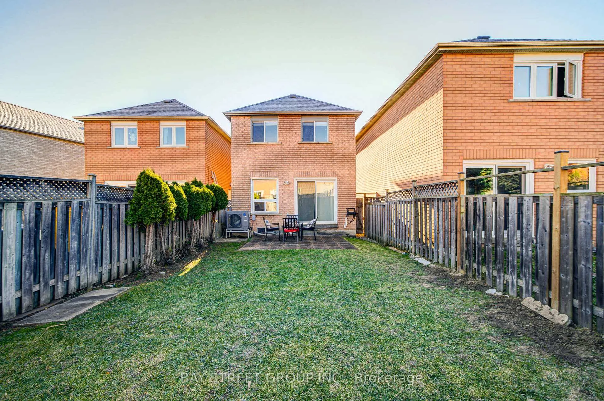 Photo 36 of 73 Mindy Crescent, Markham, Middlefield — HOMEH