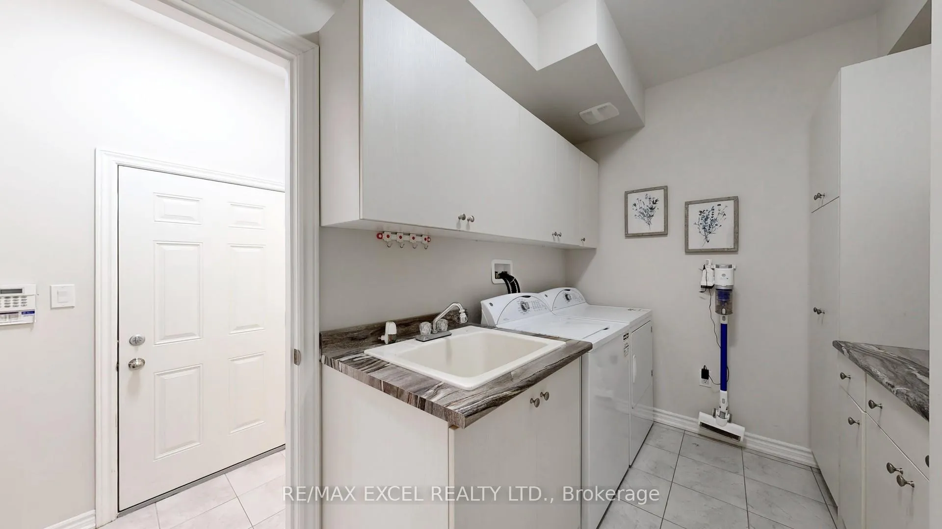 Photo 24 of 173 Helen Avenue, Markham, Village Green-South Unionville — HOMEH