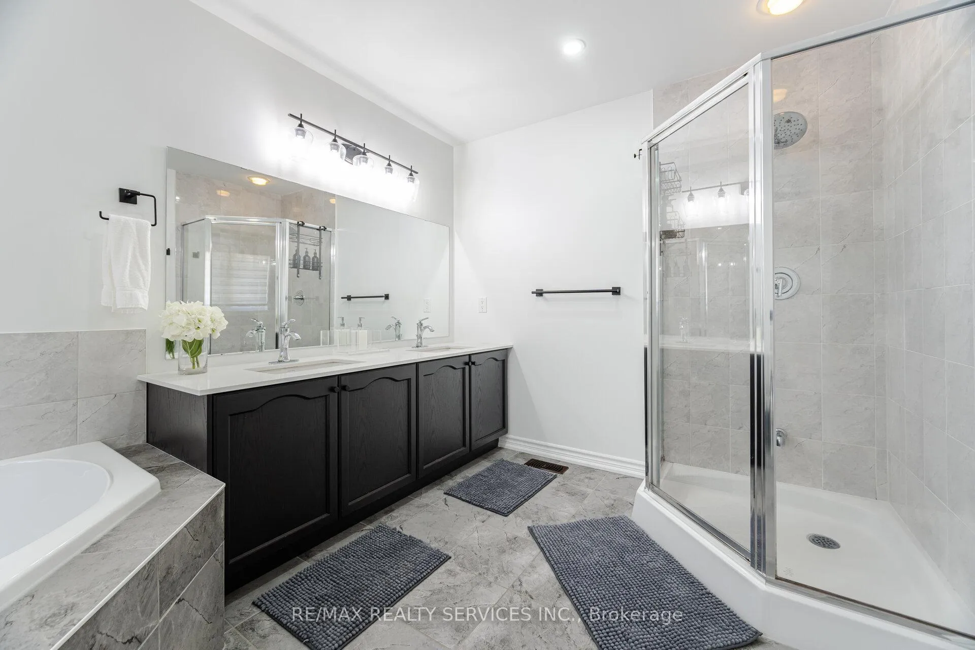 Photo 19 of 30 Hamilton Court, Caledon, Rural Caledon — HOMEH