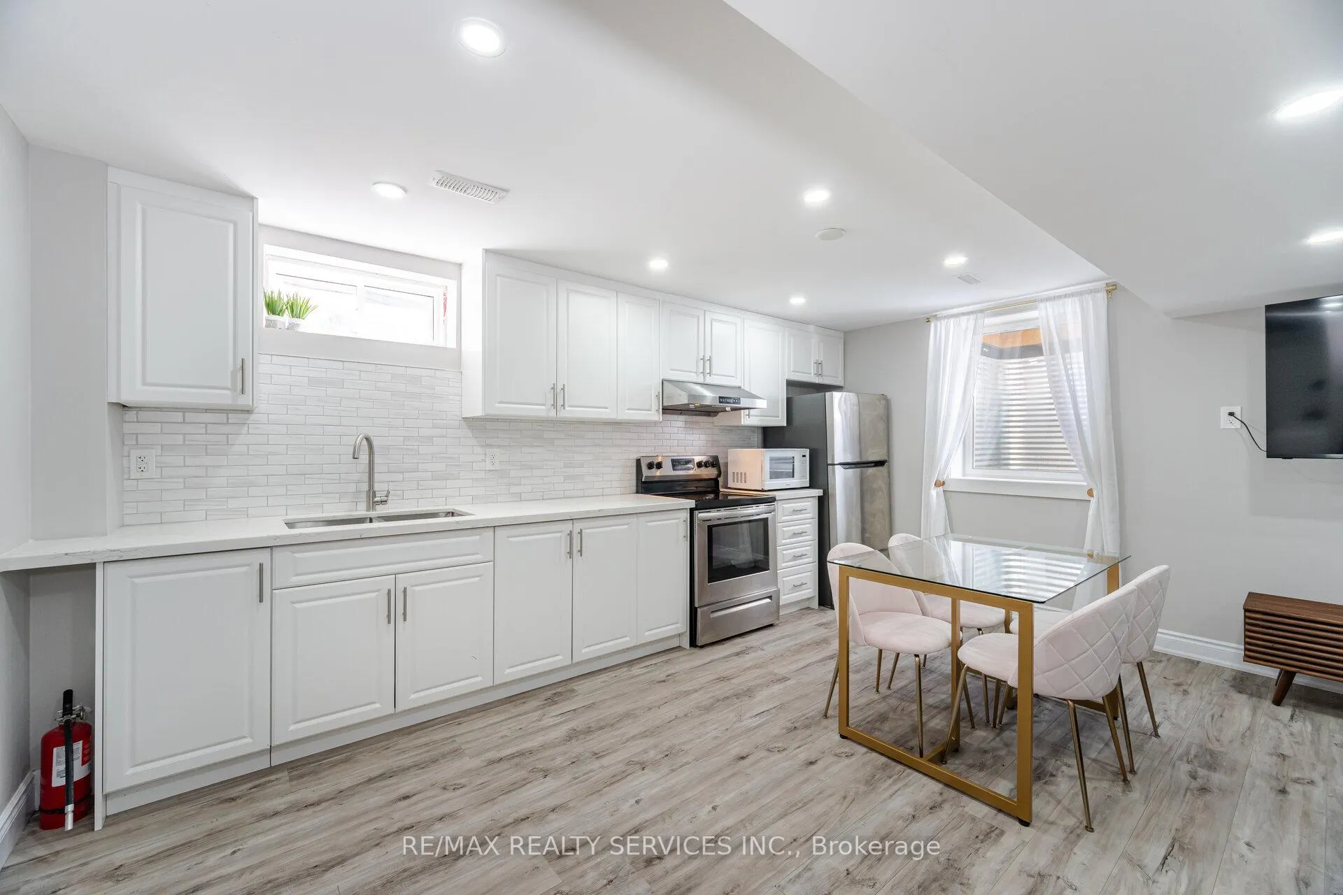 Photo 31 of 30 Hamilton Court, Caledon, Rural Caledon — HOMEH