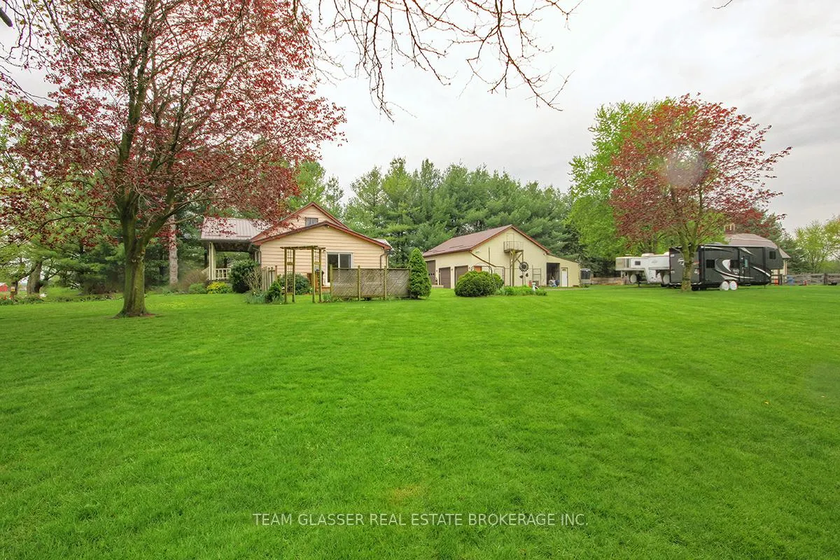 Photo 31 of 8200 Falconbridge Drive, Strathroy-Caradoc, Mount Brydges — HOMEH