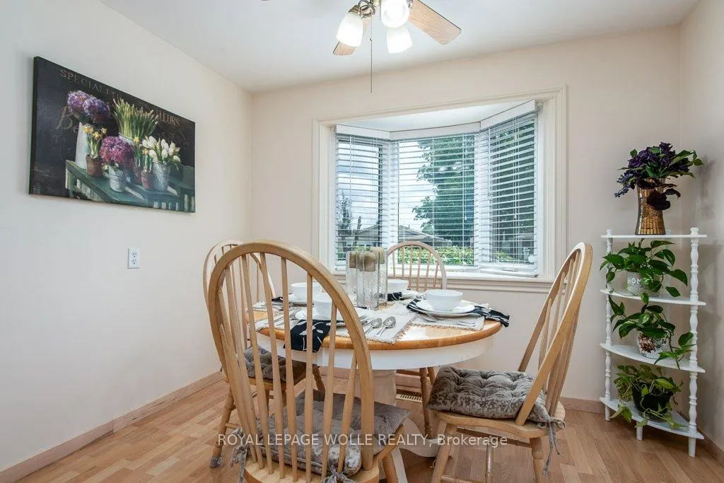 Photo 24 of 153 Pinedale Drive, Kitchener — HOMEH