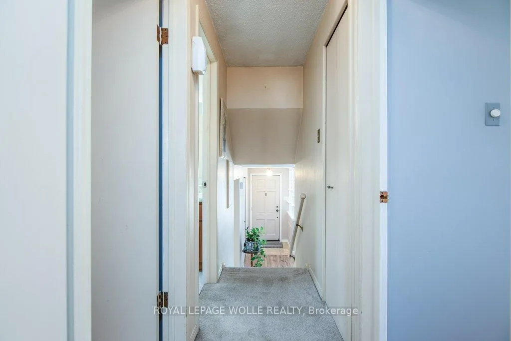 Photo 25 of 153 Pinedale Drive, Kitchener — HOMEH