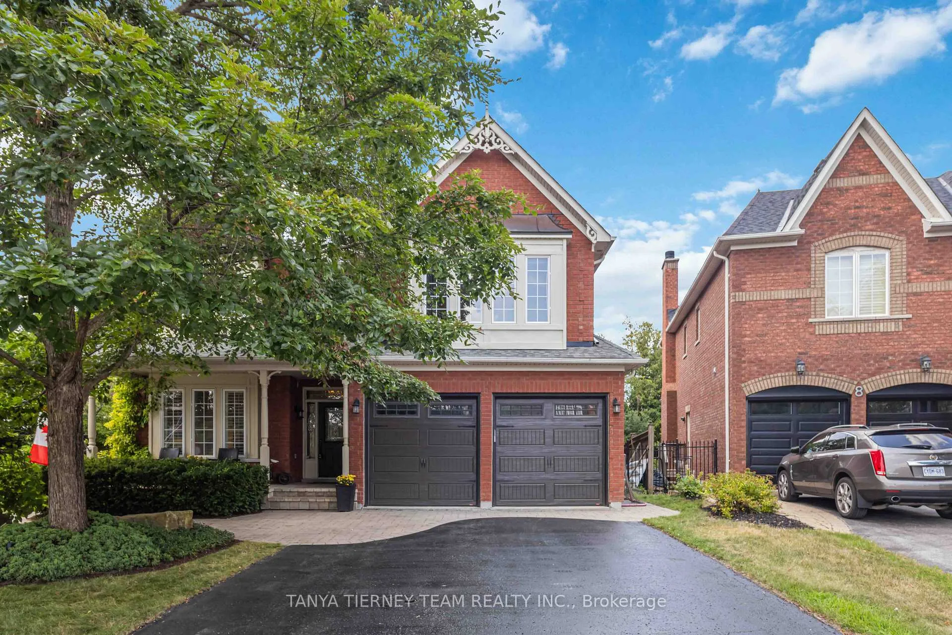 Photo 3 of 6 Braddock Court, Whitby, Brooklin — HOMEH