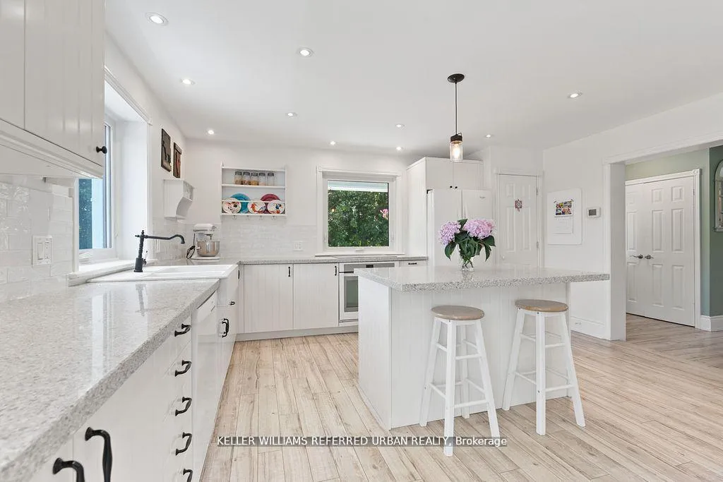 Photo 7 of 17145 8th Concession Road, King, Rural King — HOMEH