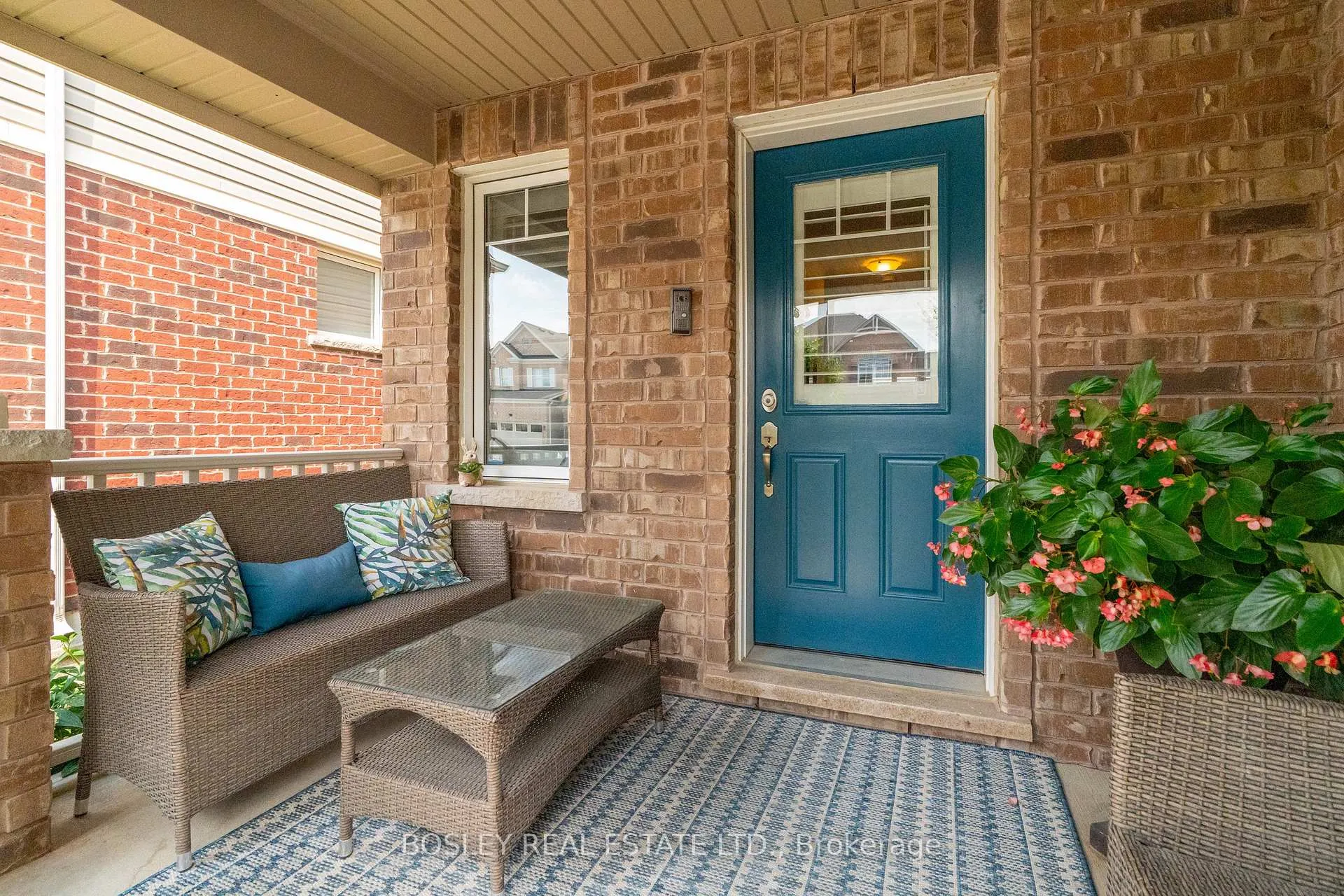 Photo 6 of 333 Apple Hill Crescent, Kitchener — HOMEH