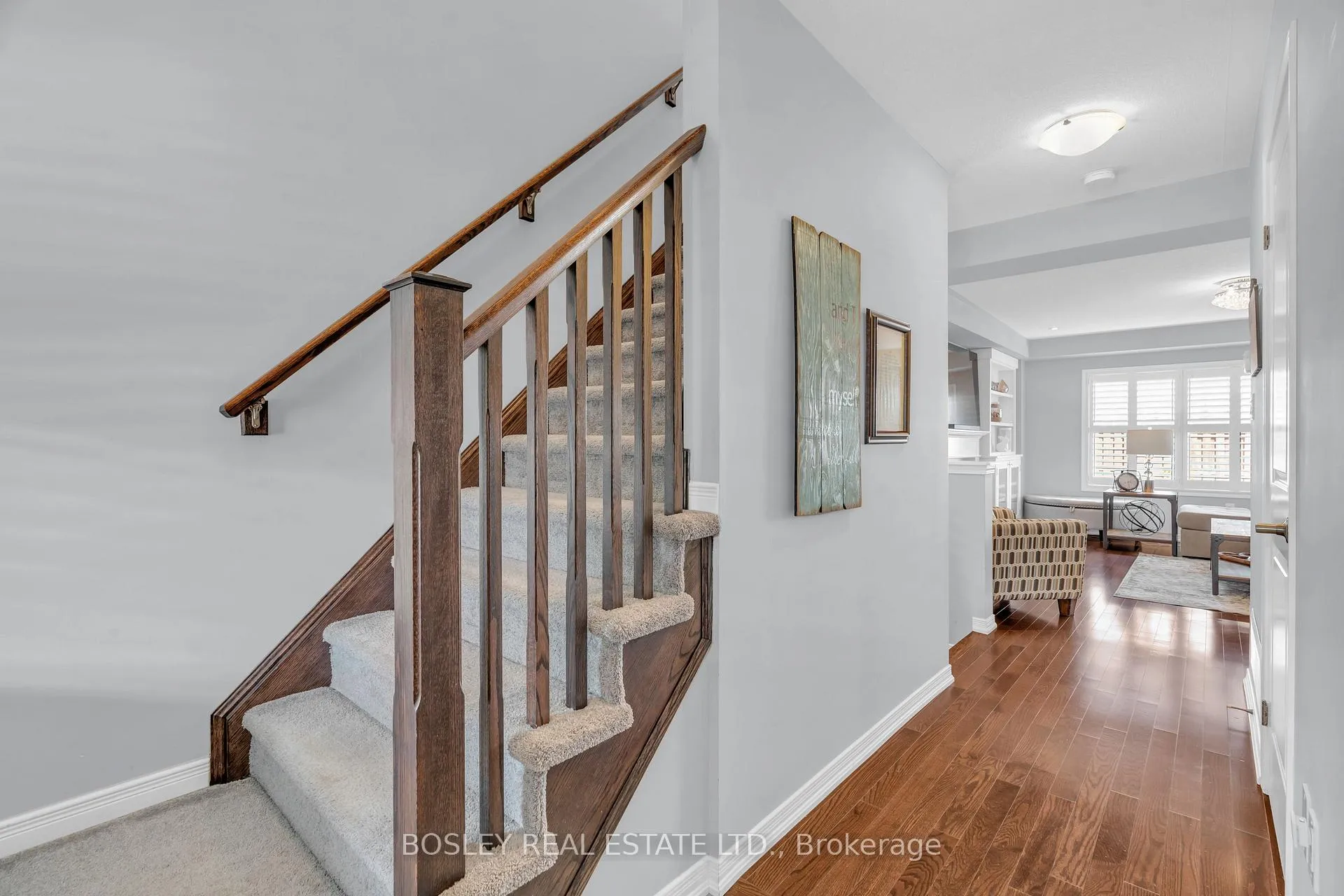Photo 10 of 333 Apple Hill Crescent, Kitchener — HOMEH