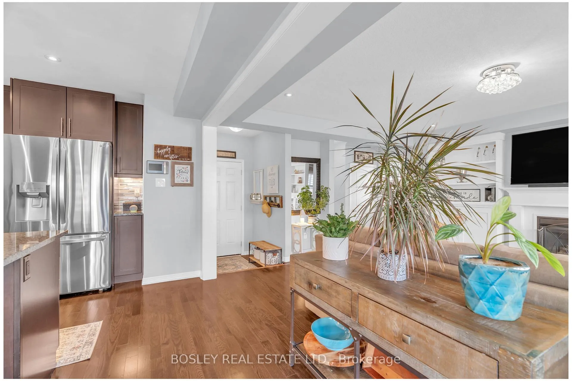 Photo 17 of 333 Apple Hill Crescent, Kitchener — HOMEH