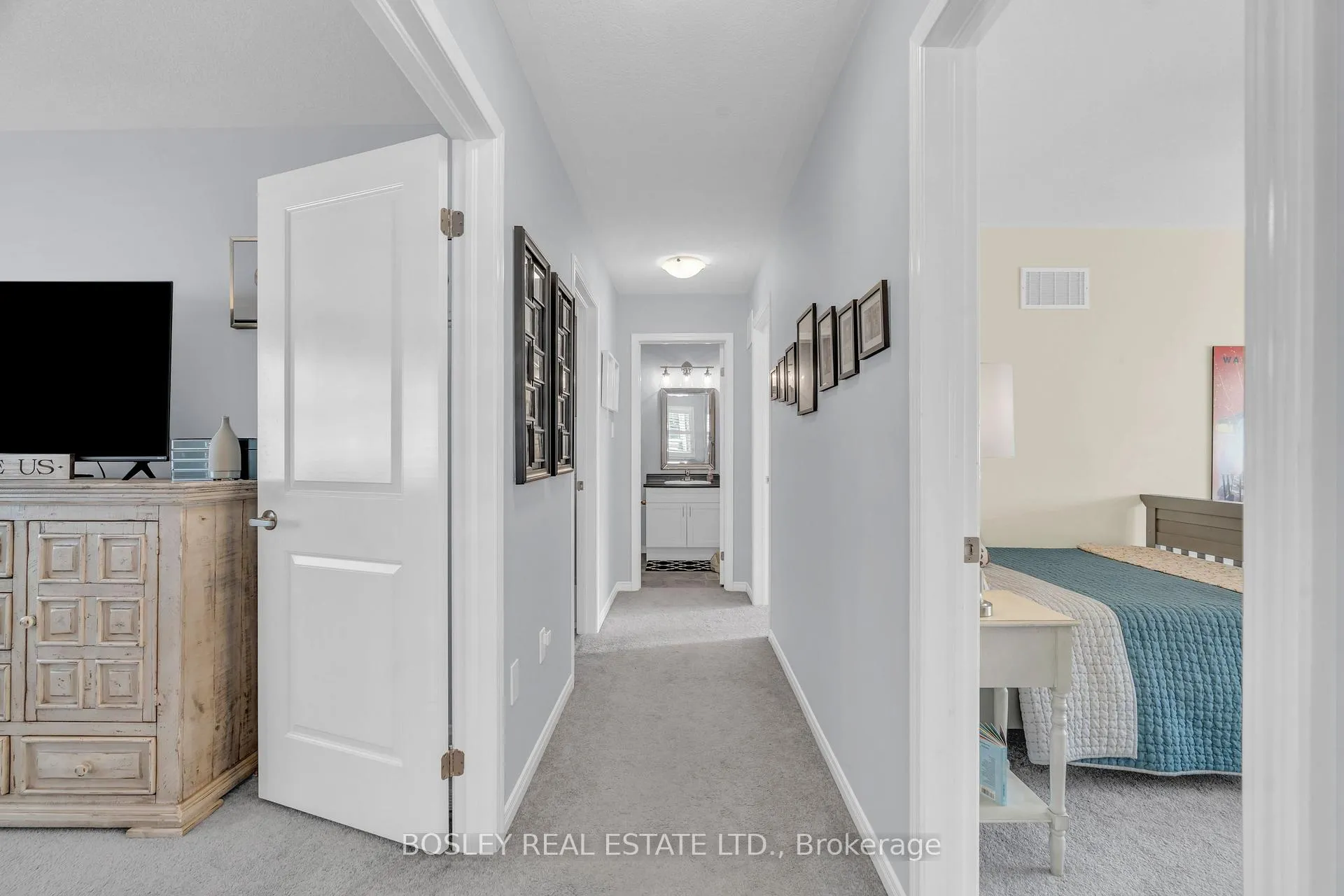Photo 20 of 333 Apple Hill Crescent, Kitchener — HOMEH
