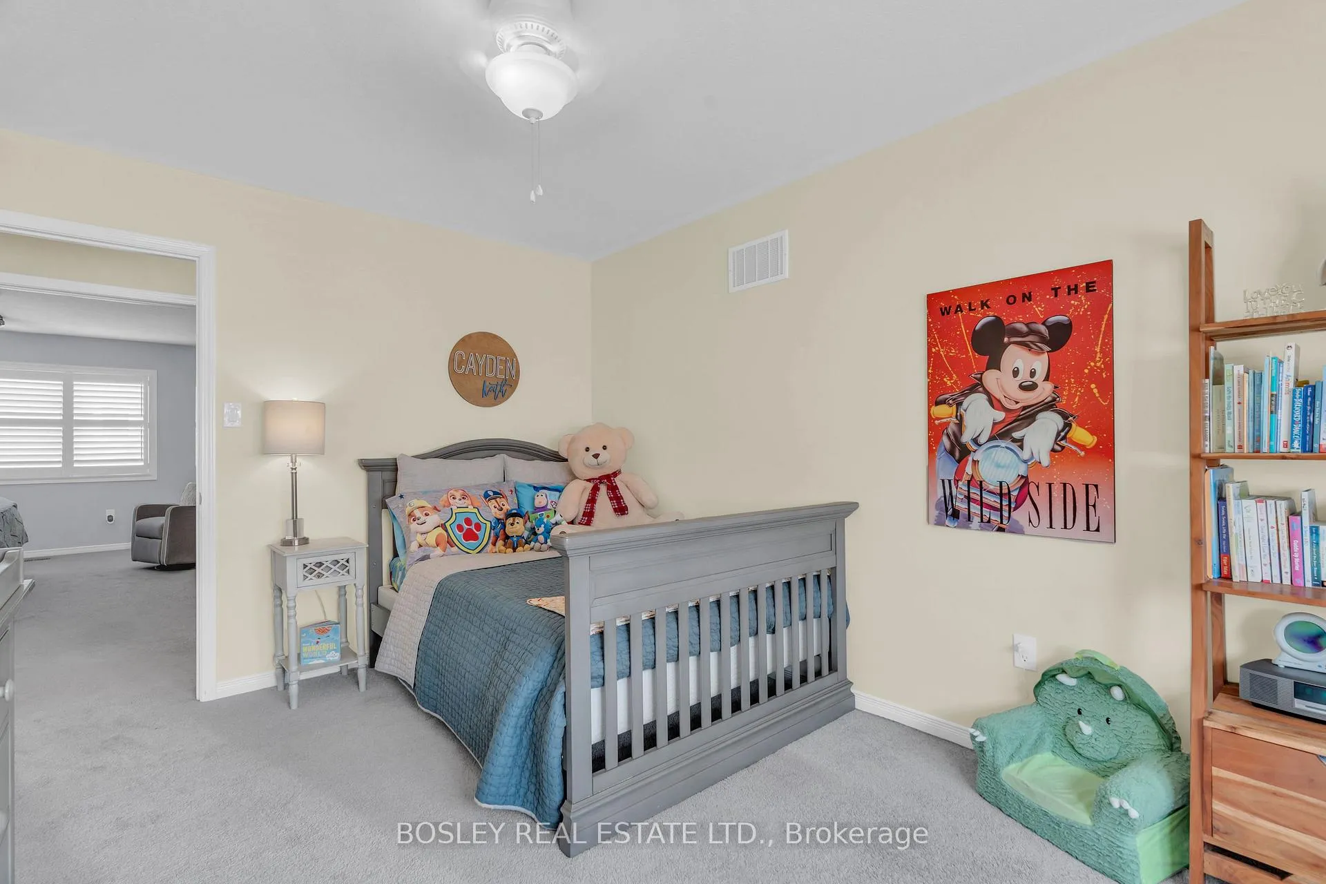 Photo 22 of 333 Apple Hill Crescent, Kitchener — HOMEH