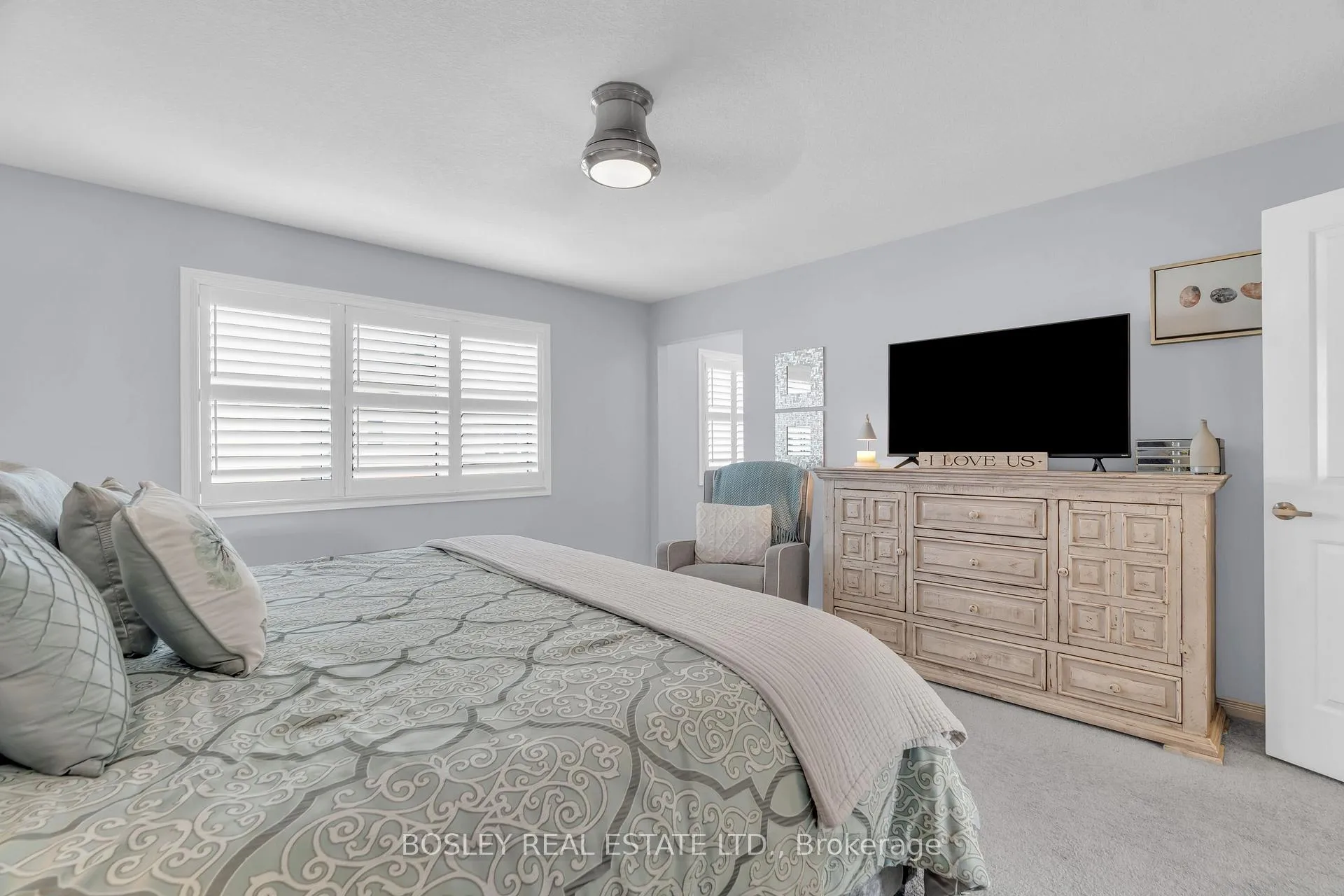 Photo 28 of 333 Apple Hill Crescent, Kitchener — HOMEH
