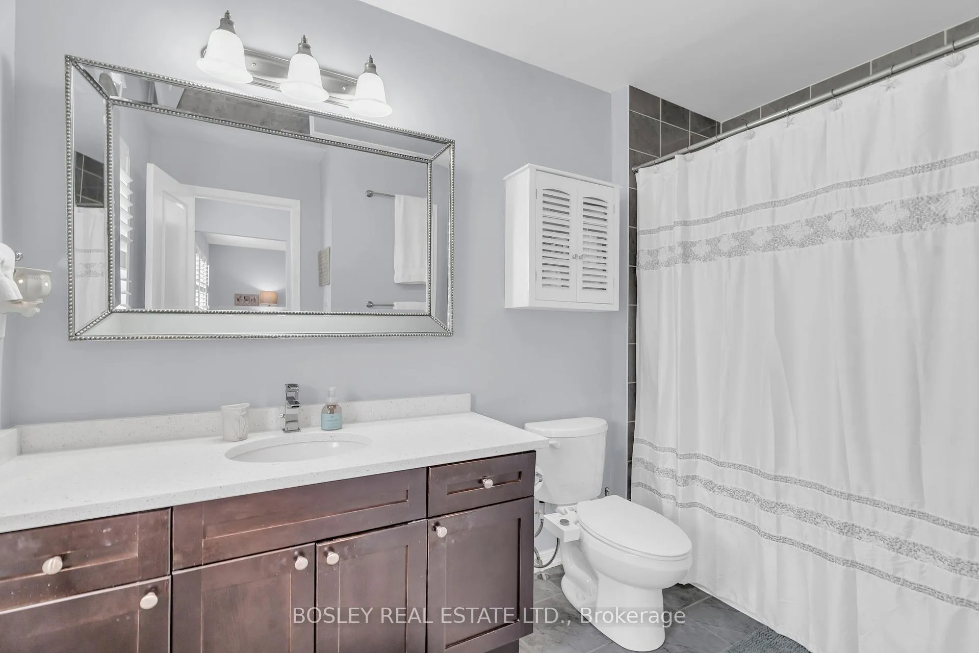 Photo 31 of 333 Apple Hill Crescent, Kitchener — HOMEH