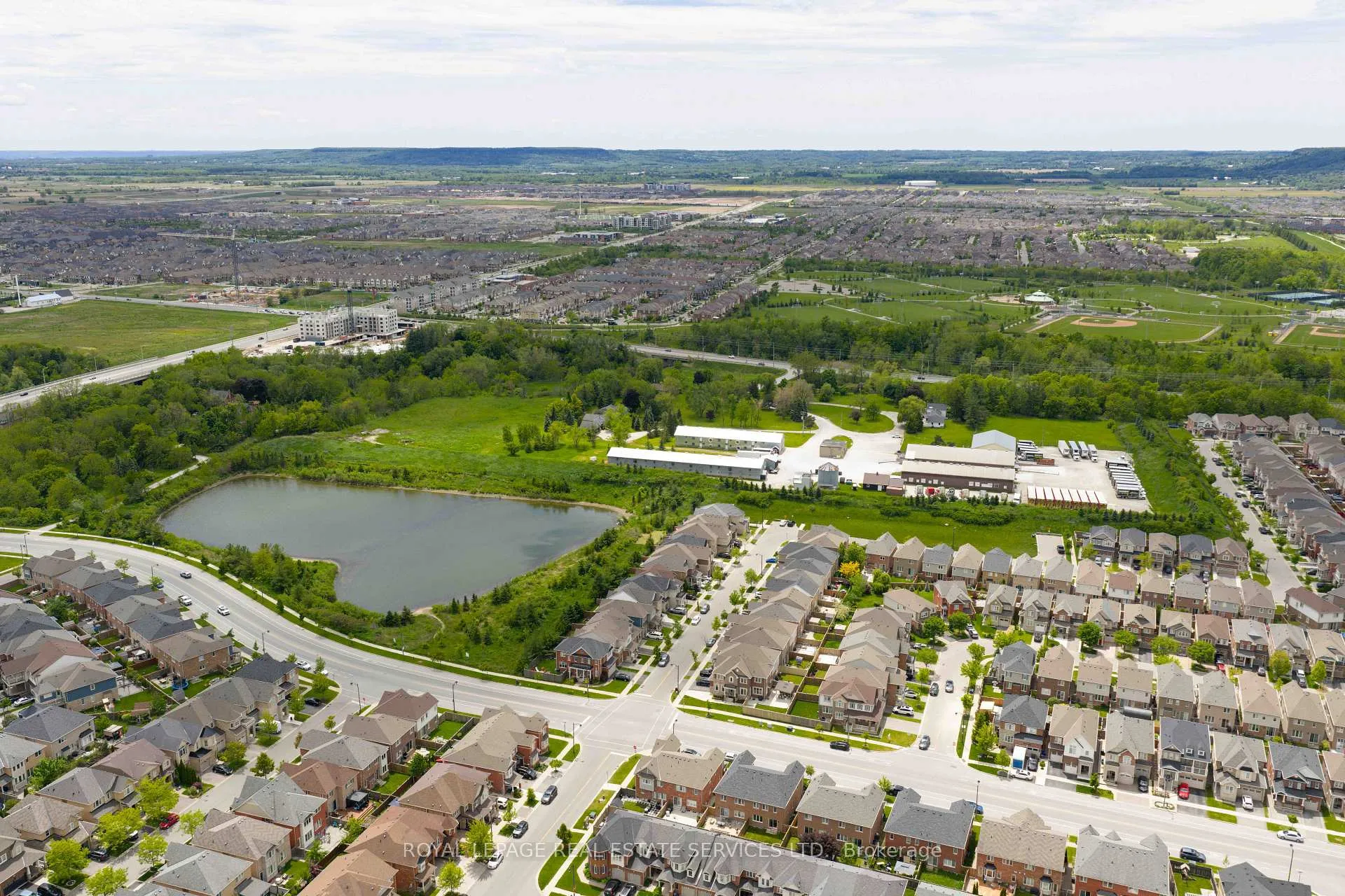 Photo 49 of 974 Penson Crescent, Milton, Coates — HOMEH