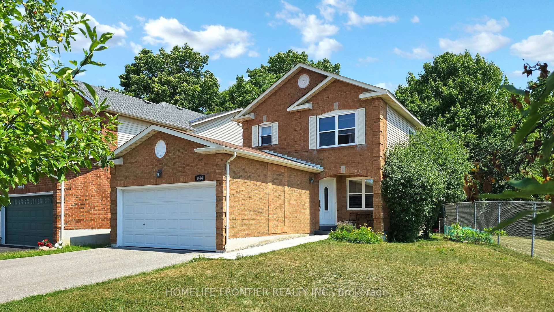 Photo 1 of 1644 Holly Hedge Drive, Pickering, Brock Ridge — HOMEH