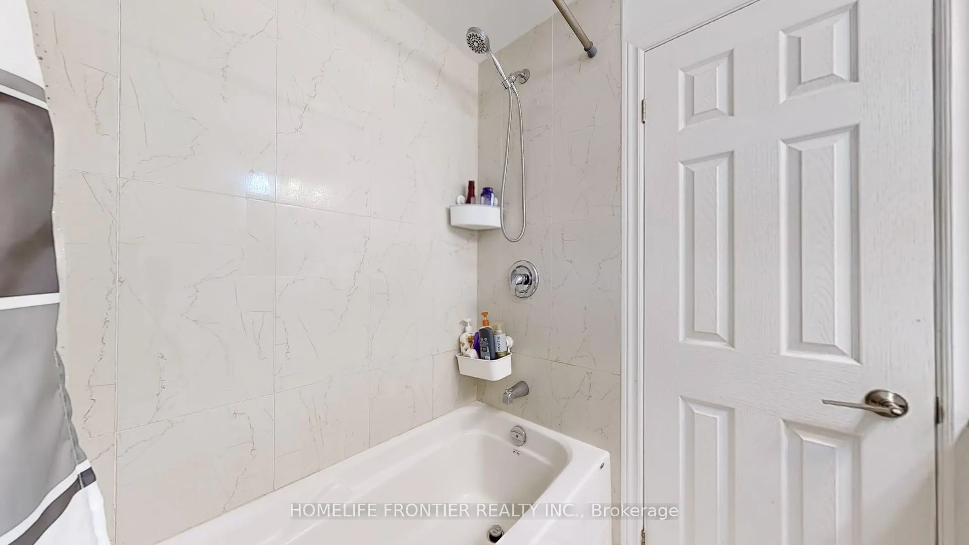 Photo 18 of 1644 Holly Hedge Drive, Pickering, Brock Ridge — HOMEH