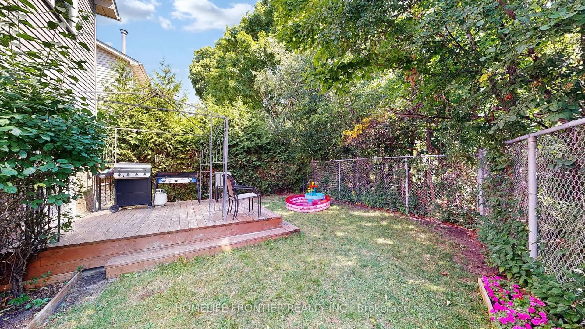 Photo 20 of 1644 Holly Hedge Drive, Pickering, Brock Ridge — HOMEH
