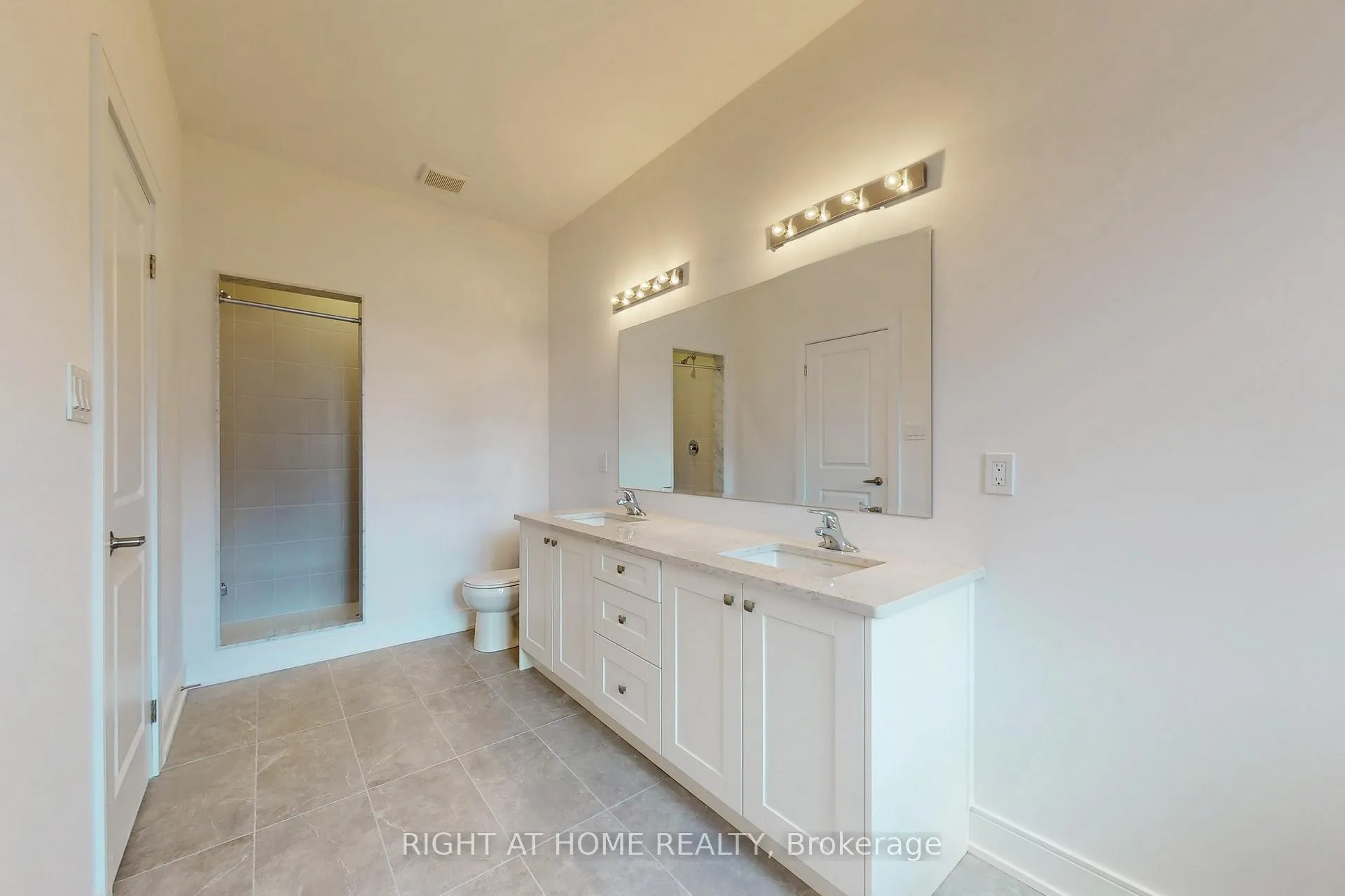 Photo 30 of 239 Wilcox Drive, Clearview, Stayner — HOMEH