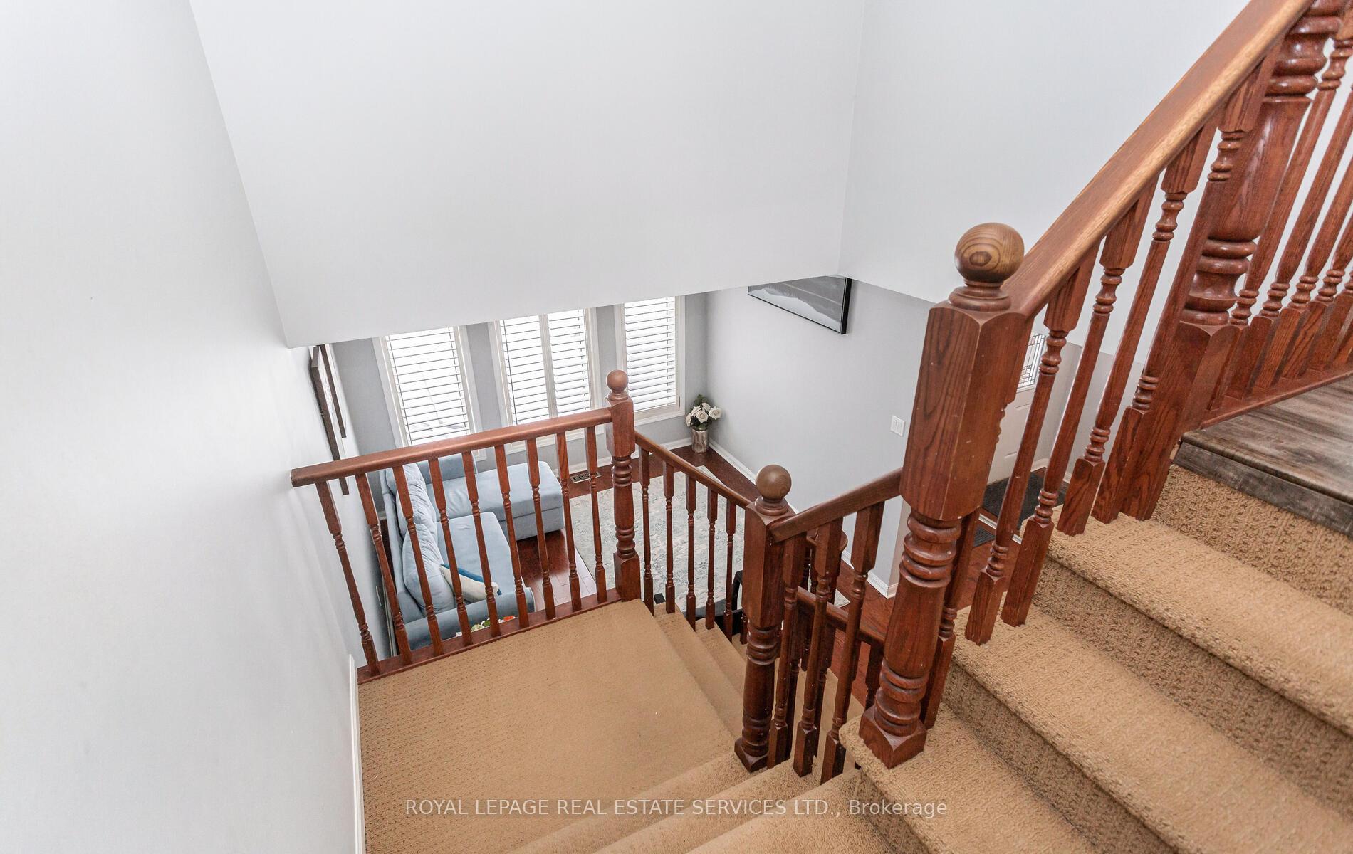 Photo 14 of 5050 Bunton Crescent, Burlington, Orchard — HOMEH