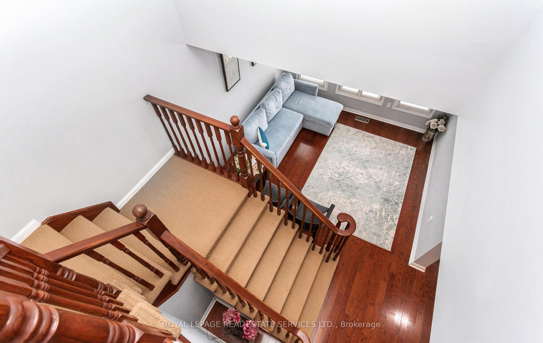 Photo 16 of 5050 Bunton Crescent, Burlington, Orchard — HOMEH
