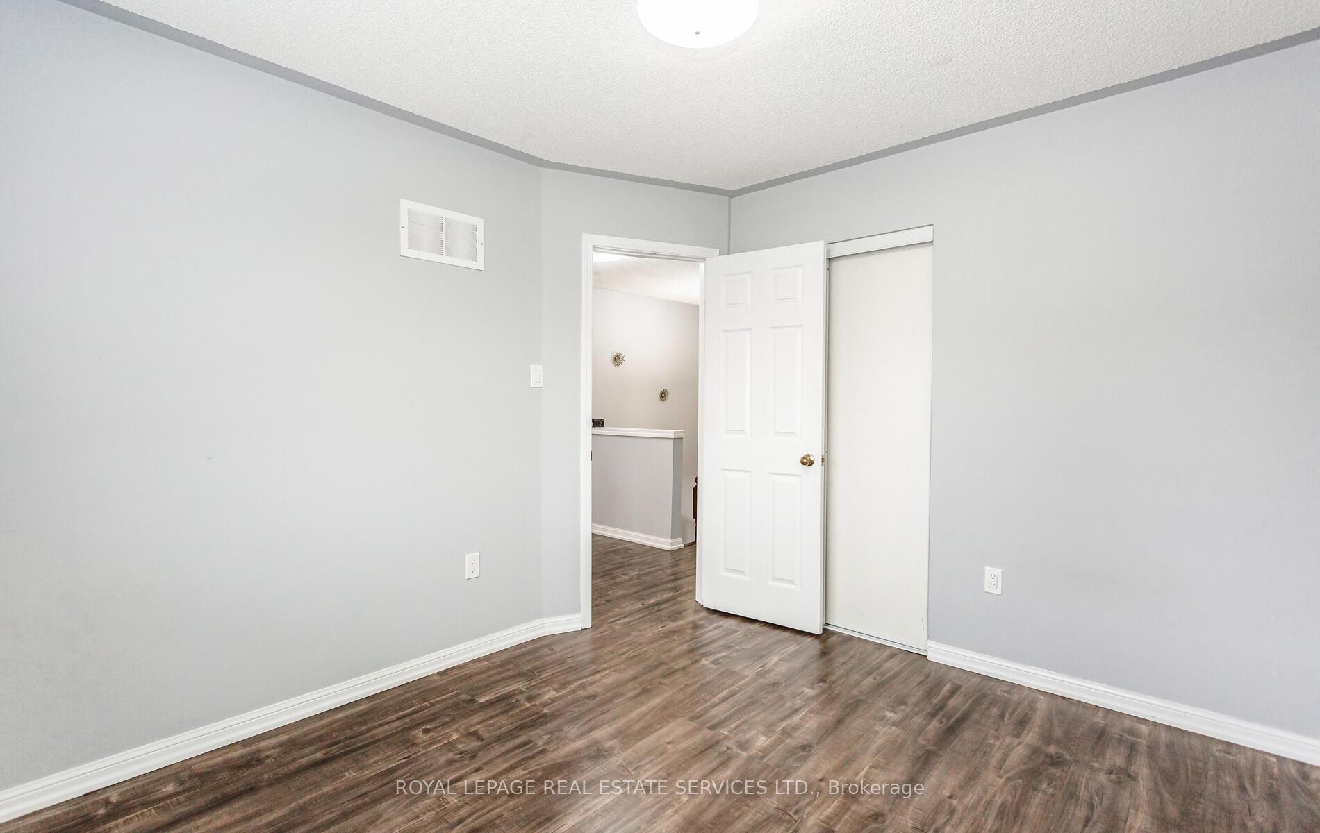 Photo 27 of 5050 Bunton Crescent, Burlington, Orchard — HOMEH