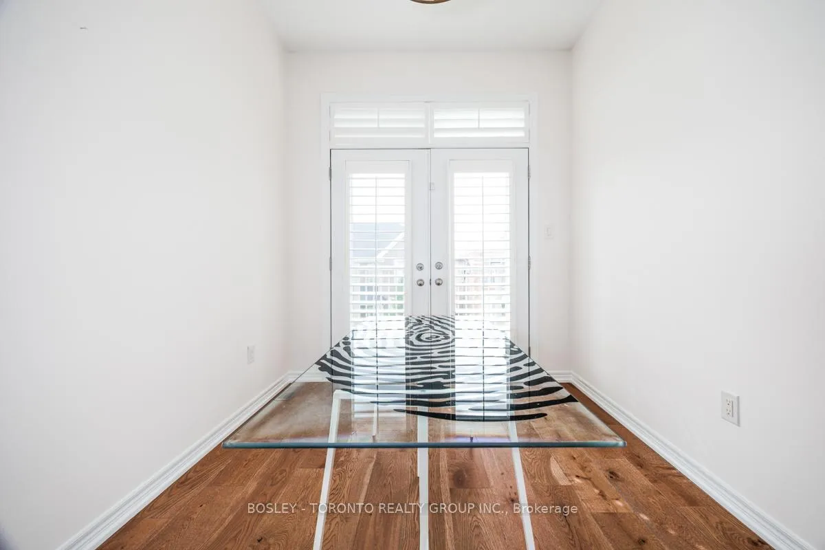 Photo 8 of 100 Ian Baron Avenue, Markham, Village Green-South Unionville — HOMEH