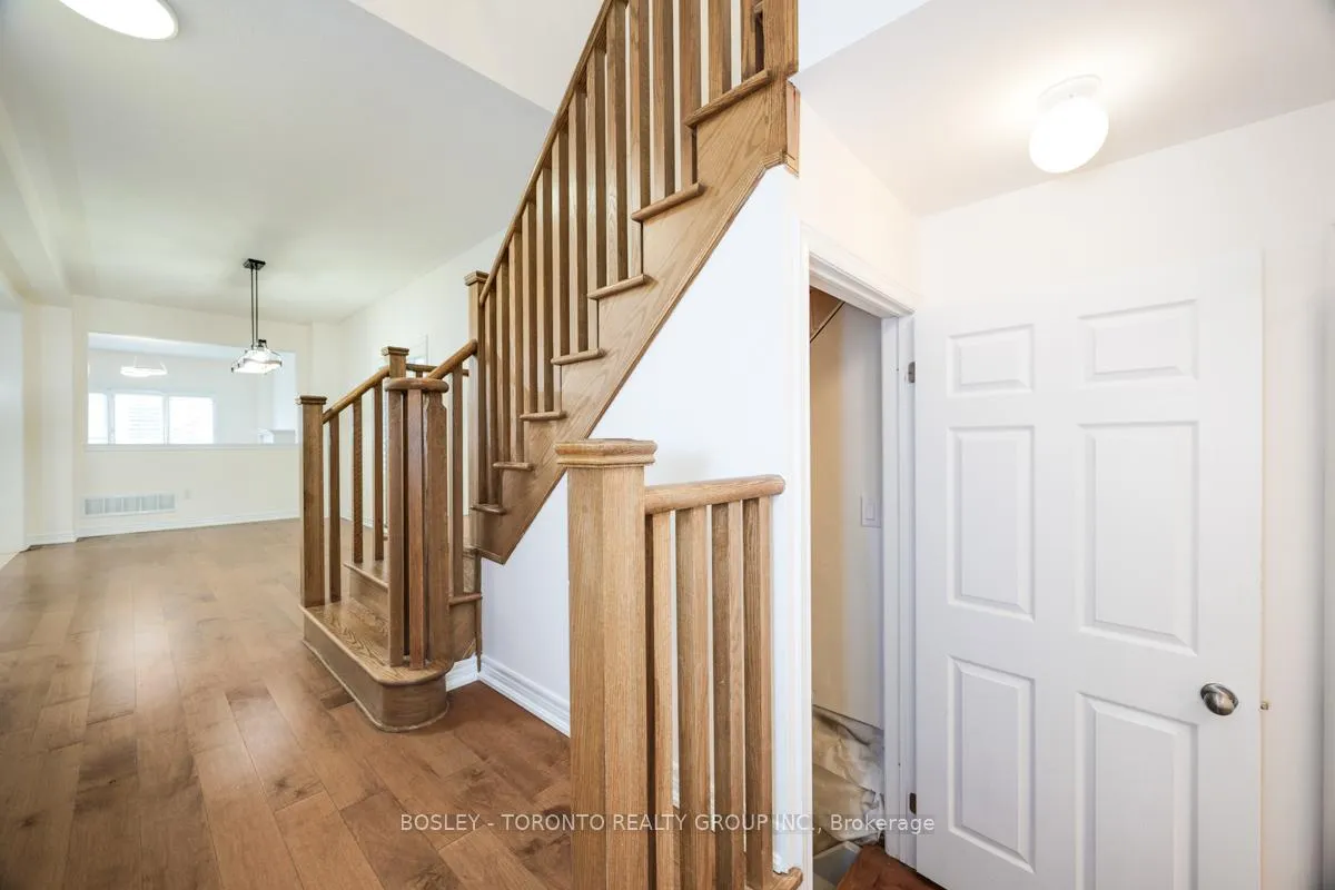Photo 14 of 100 Ian Baron Avenue, Markham, Village Green-South Unionville — HOMEH