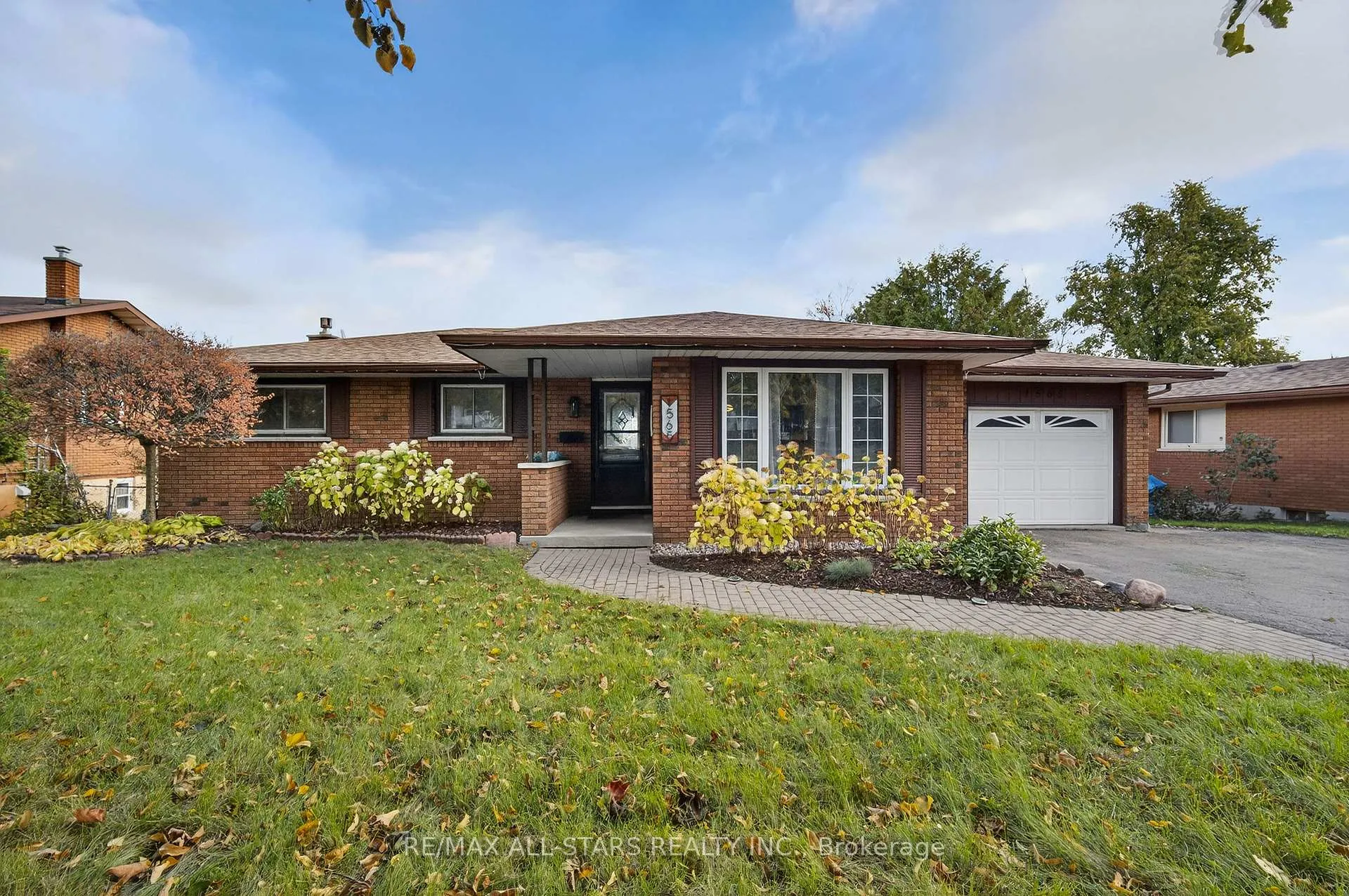 Photo 1 of 1565 Cherryhill Road, Peterborough, Monaghan Ward 2 — HOMEH