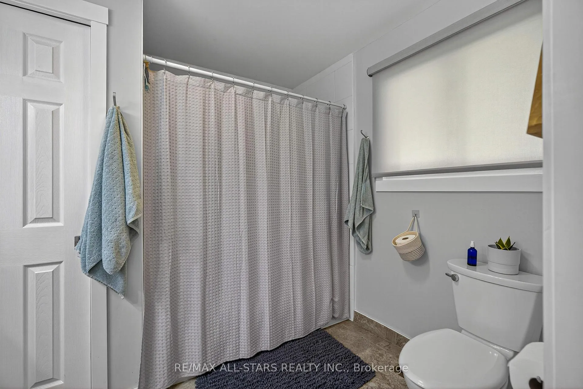 Photo 14 of 1565 Cherryhill Road, Peterborough, Monaghan Ward 2 — HOMEH