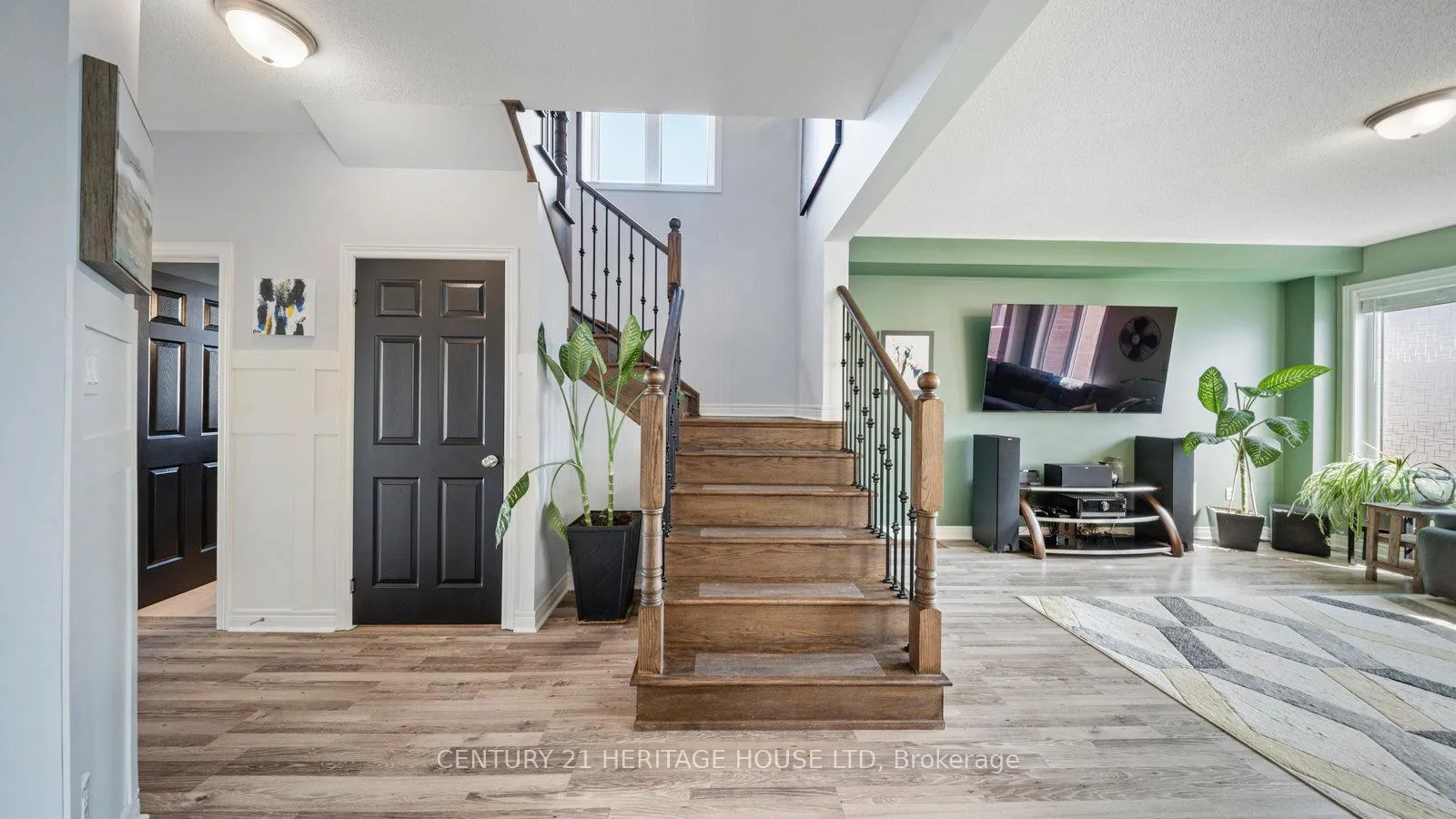 Photo 16 of 119 Barlow Place, Brant, Paris — HOMEH