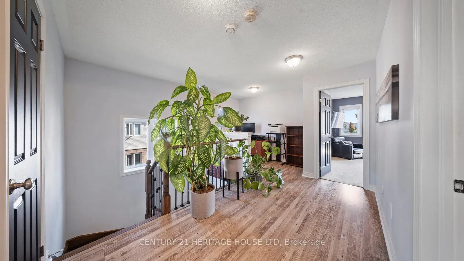 Photo 20 of 119 Barlow Place, Brant, Paris — HOMEH