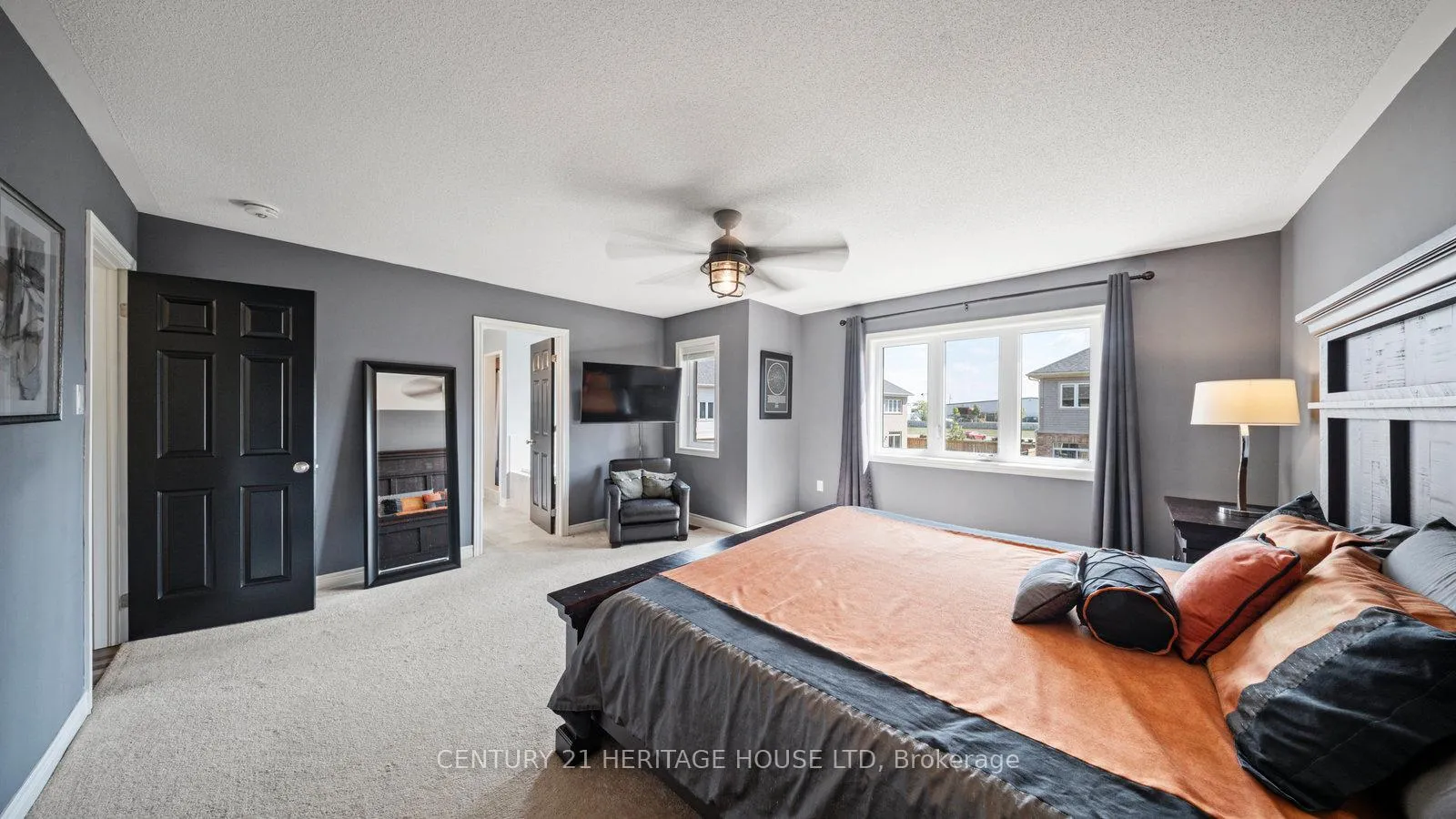 Photo 26 of 119 Barlow Place, Brant, Paris — HOMEH