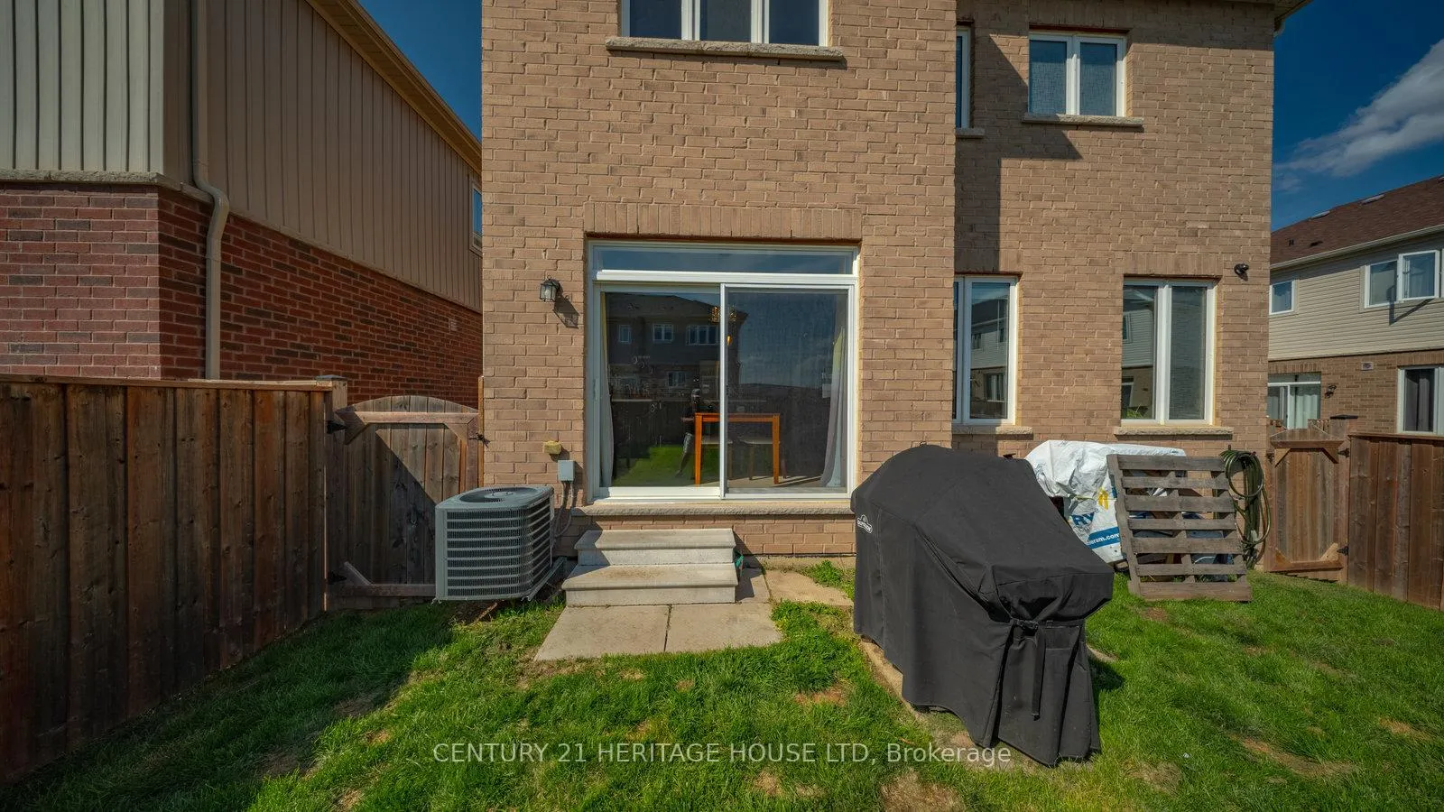 Photo 30 of 119 Barlow Place, Brant, Paris — HOMEH