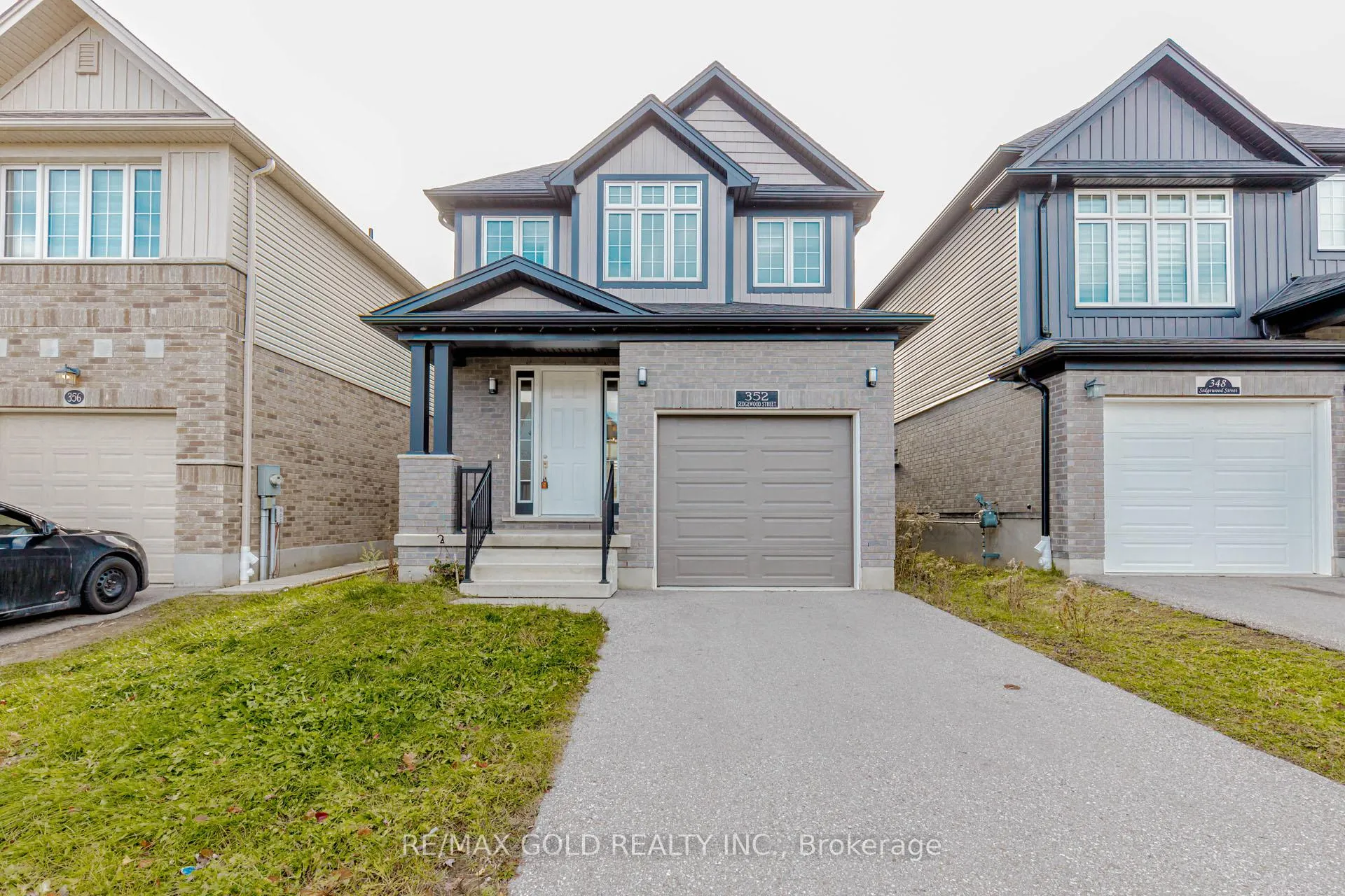 Photo 4 of 352 Sedgewood Street, Kitchener — HOMEH