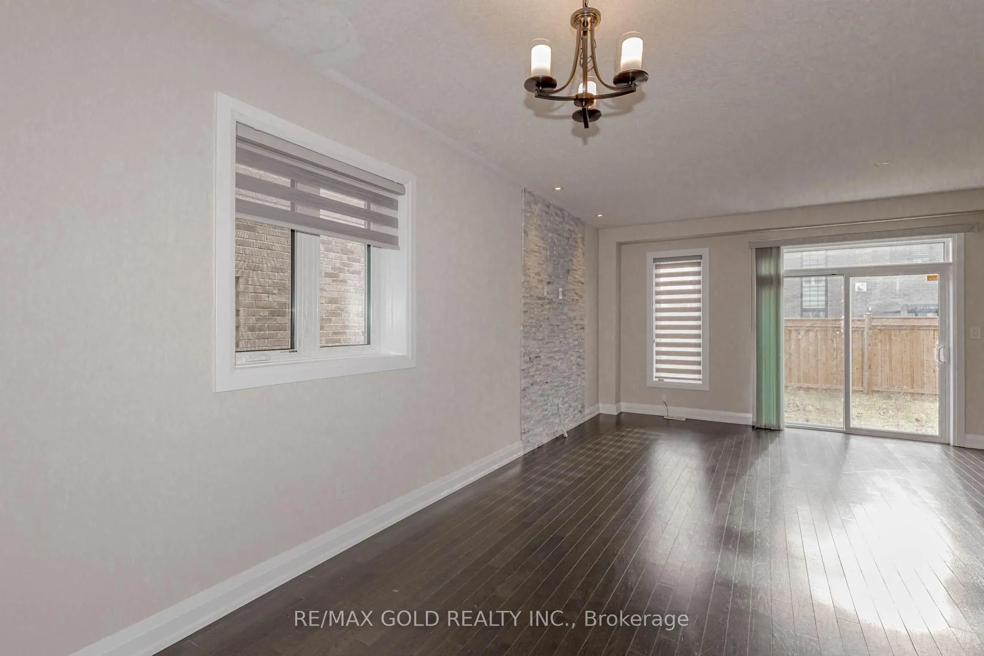 Photo 13 of 352 Sedgewood Street, Kitchener — HOMEH