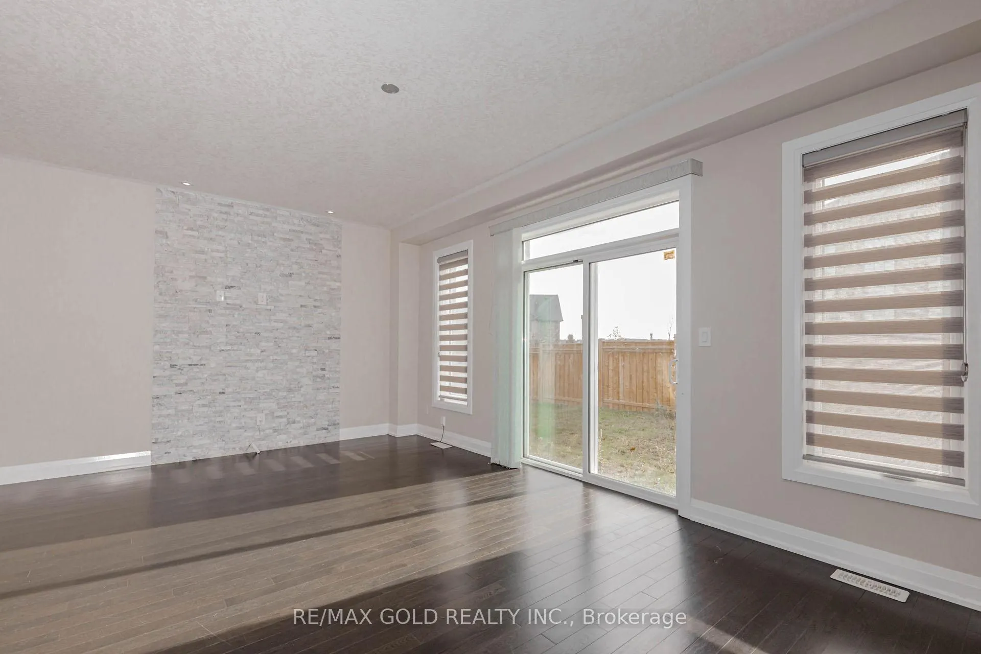 Photo 21 of 352 Sedgewood Street, Kitchener — HOMEH