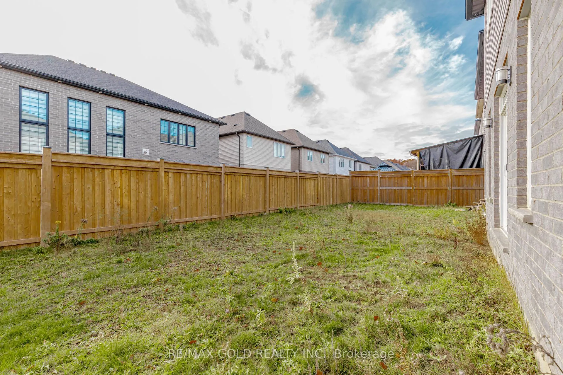 Photo 47 of 352 Sedgewood Street, Kitchener — HOMEH