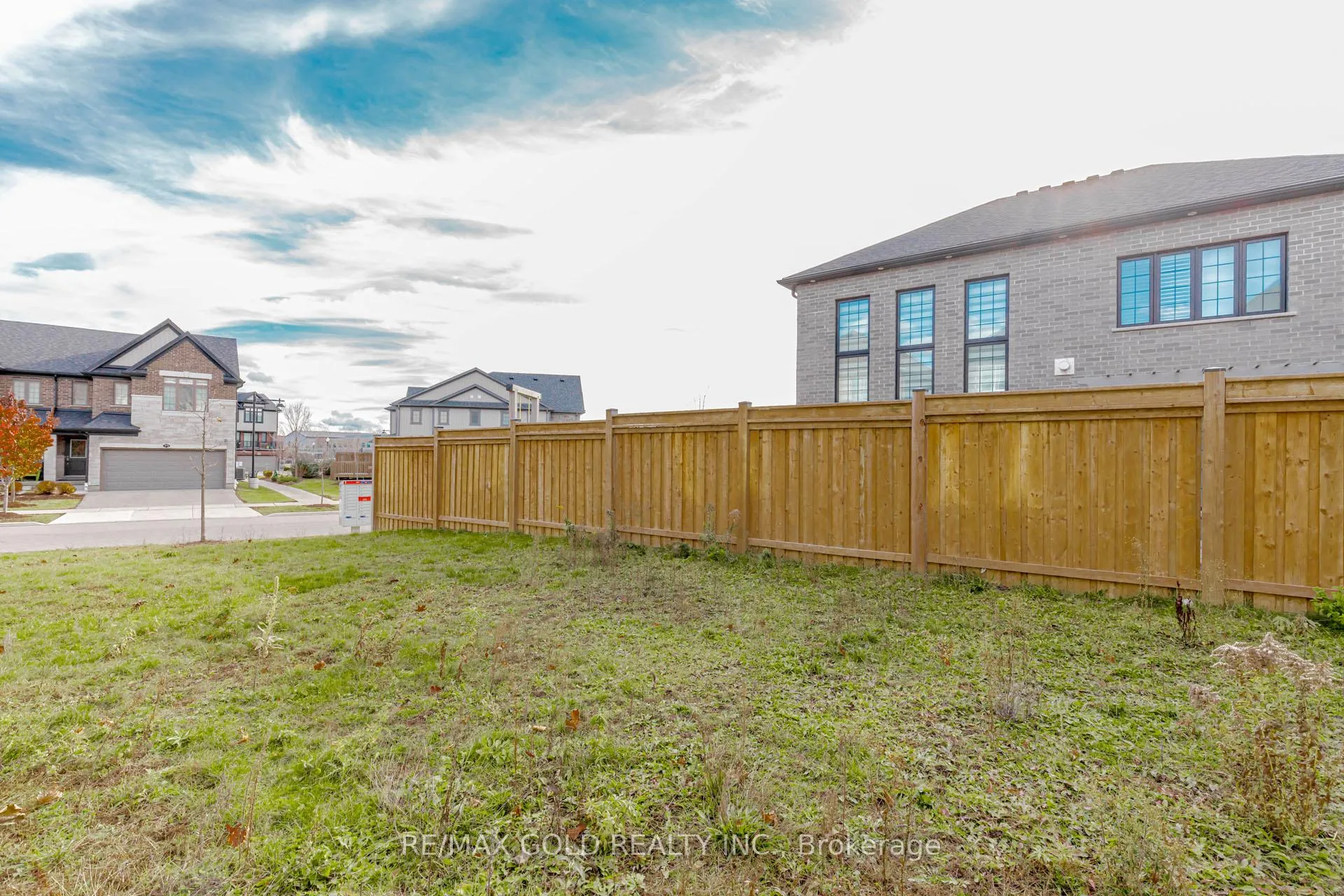 Photo 50 of 352 Sedgewood Street, Kitchener — HOMEH