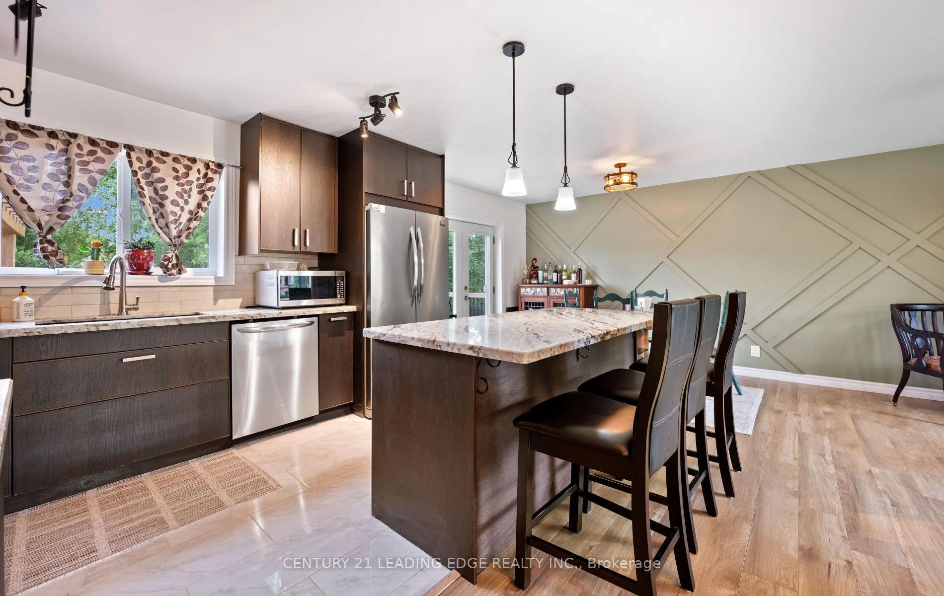 Photo 15 of 46 William Street, New Tecumseth, Alliston — HOMEH